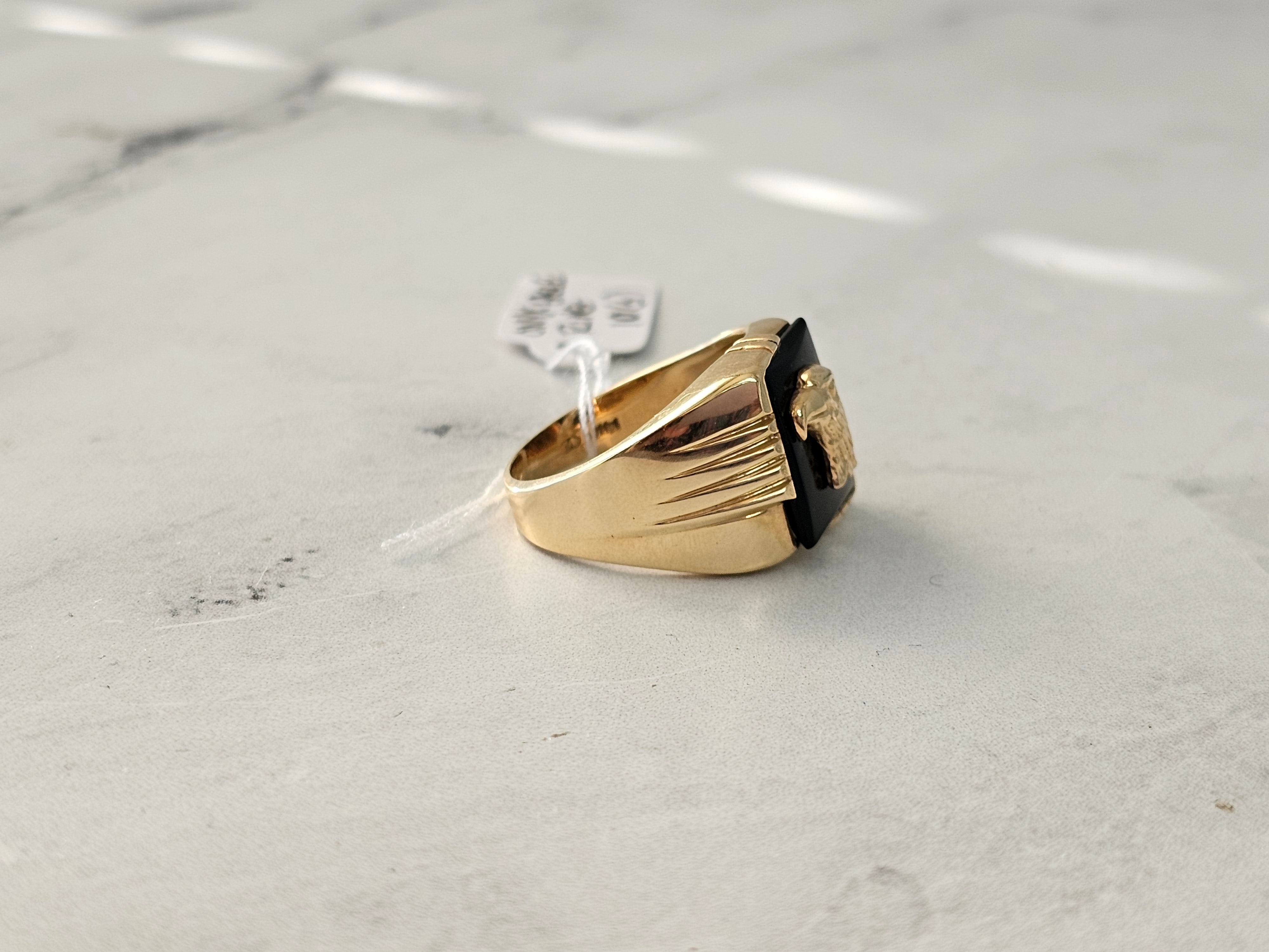 14K Yellow Gold Eagle Head Onyx Ring for Men - Stylish Statement Jewelry for Casual Wear, Gifts & Special Occasions
