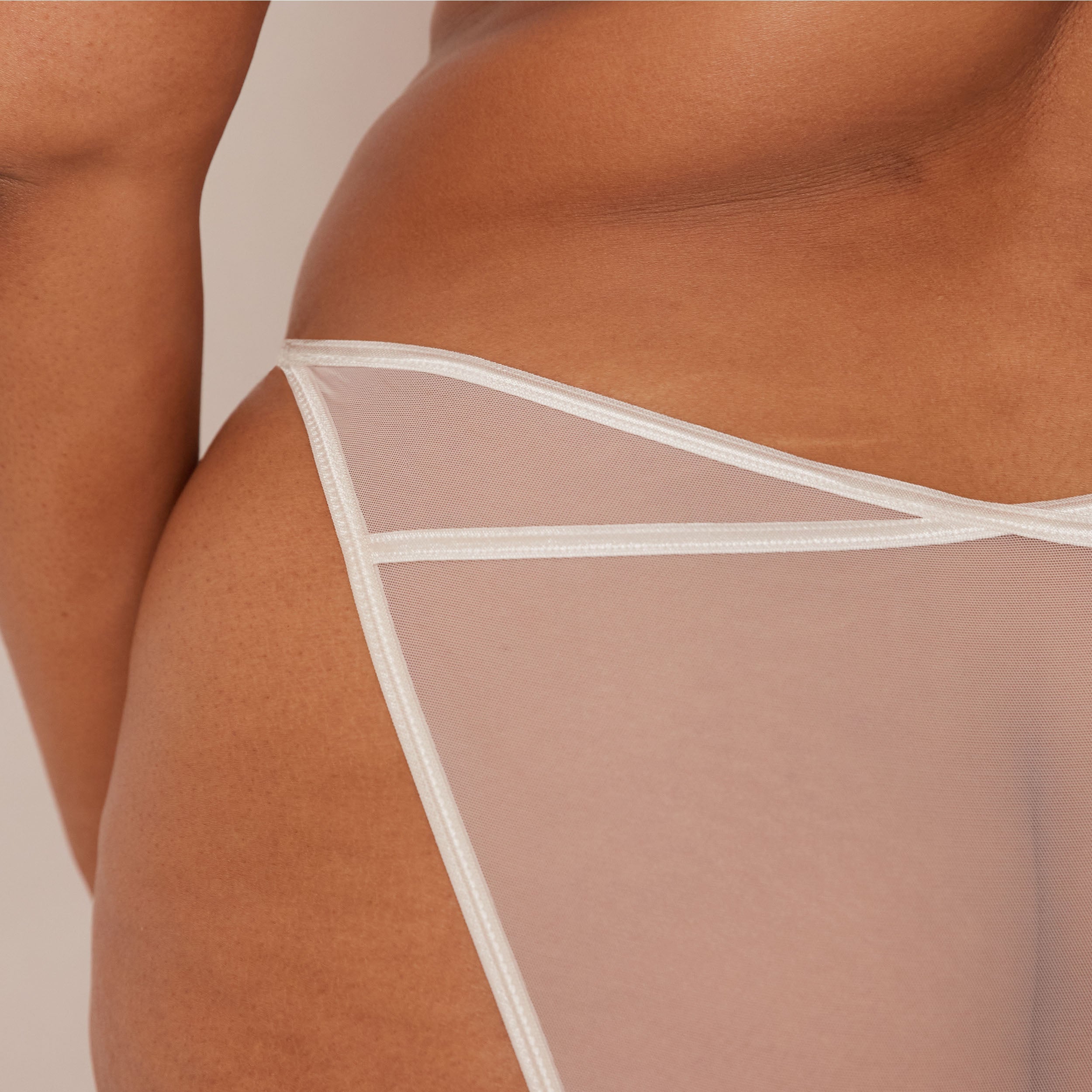 Pearl Balcony Bra - Elegant Lace Underwear for Women, Comfortable & Sexy Everyday Wear, Perfect for Date Nights & Special Occasions