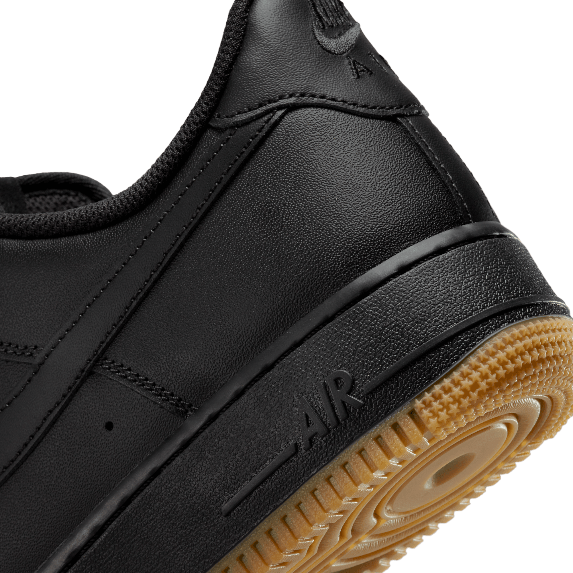 Nike Air Force 1 '07 Sneakers - Black Gum Sole - Men's/Women's Basketball Shoes - Perfect for Casual Wear, Street Style & Everyday Comfort