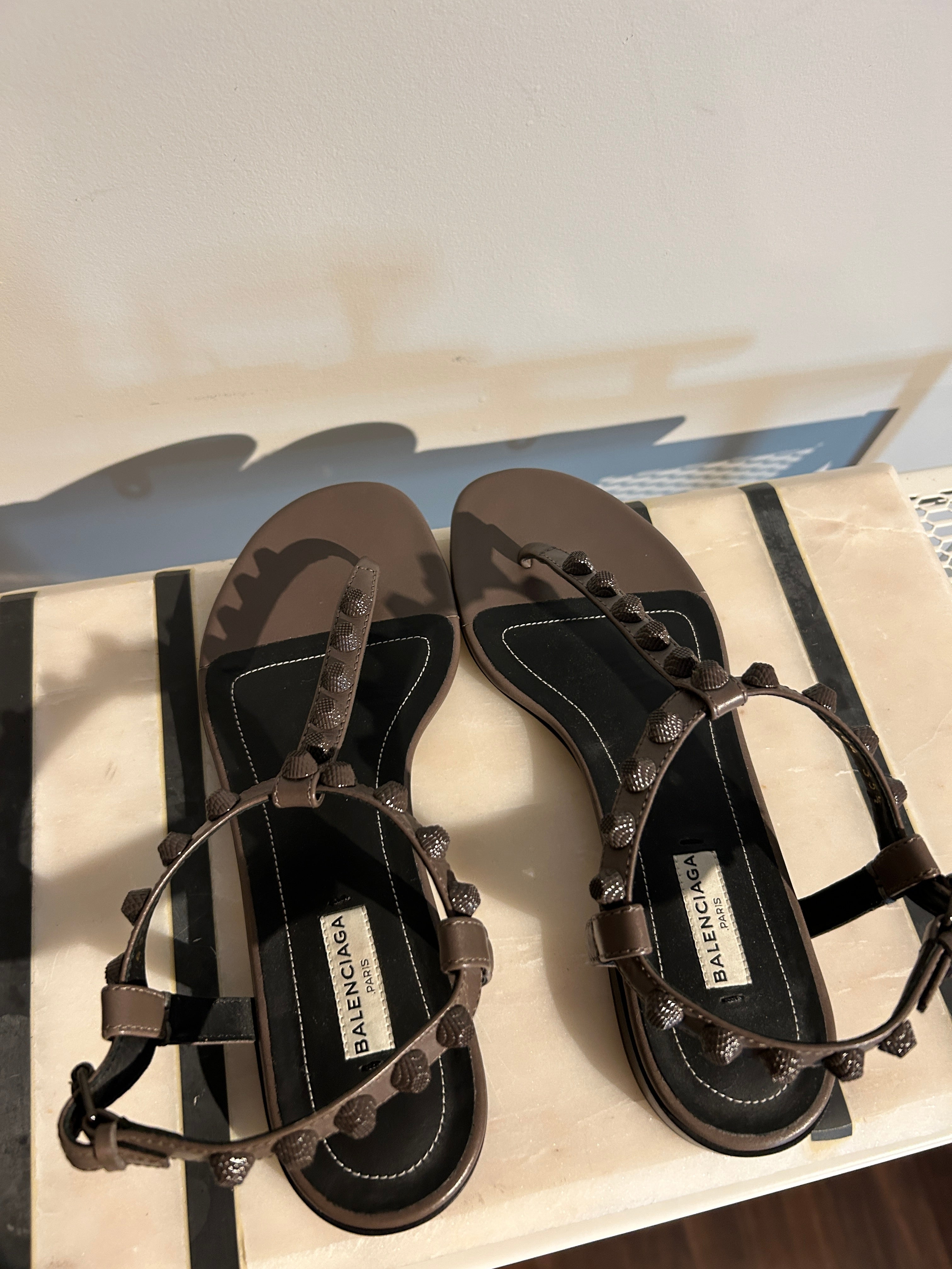 Balenciaga Arena Sandals Women Size 35.5 | Luxury Designer Leather Slide Sandals for Summer Outfits & Beach Vacations