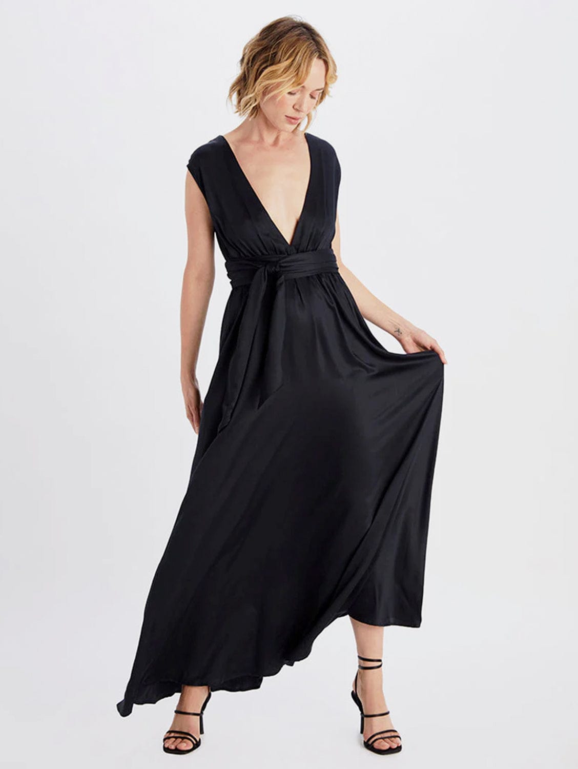 Grace TENCEL™ Modal Vegan Silk Nightgown - Soft Black Sleepwear for Women | Perfect for Lounge, Sleep & Spa Days
