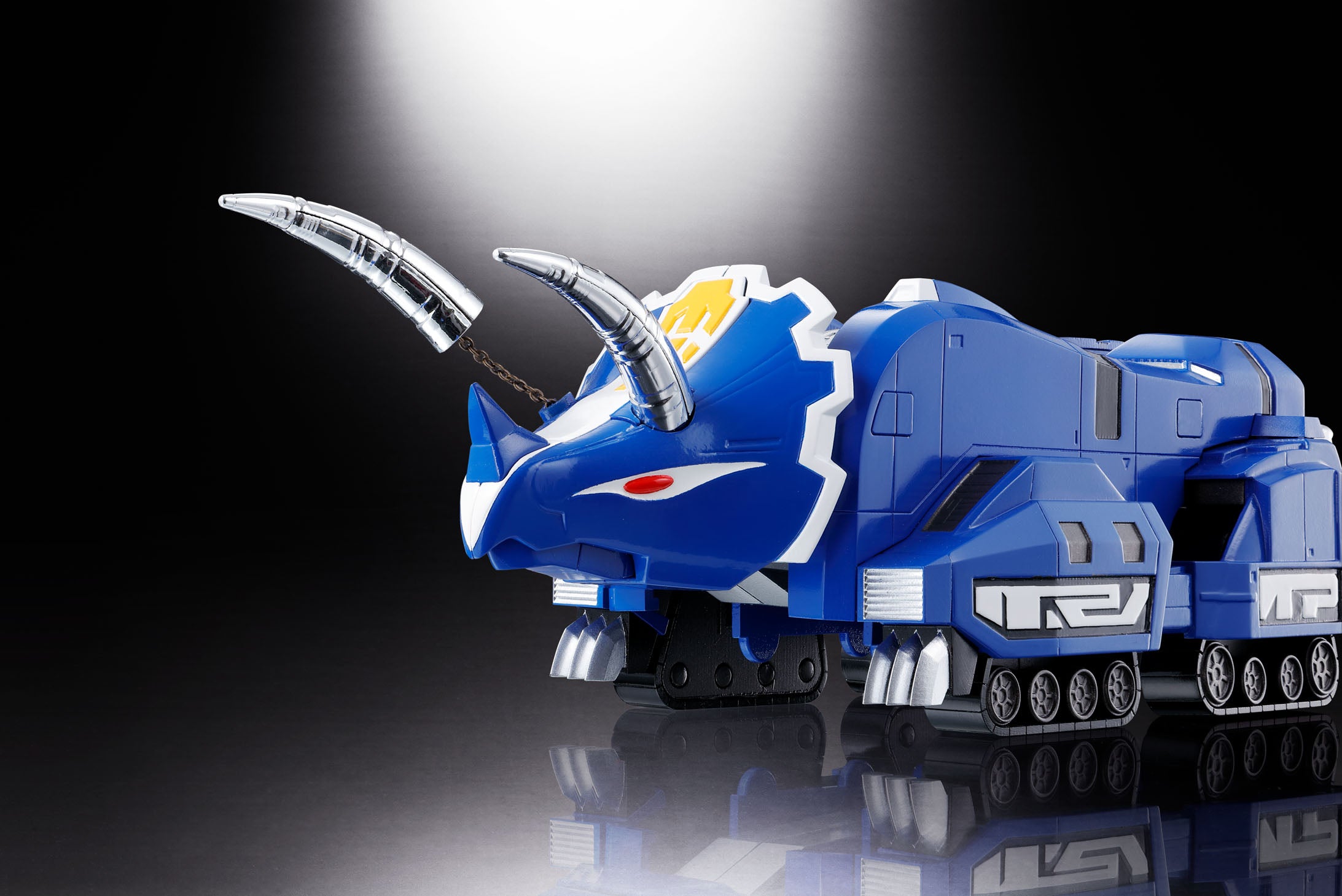 Bandai Soul of Chogokin GX 72 Mighty Morphin Power Rangers Megazord Collectible Action Figure - Premium Die-Cast Metal Robot Toy for Display & Play - Perfect for Fans, Collectors and Nostalgic Gift Giving
