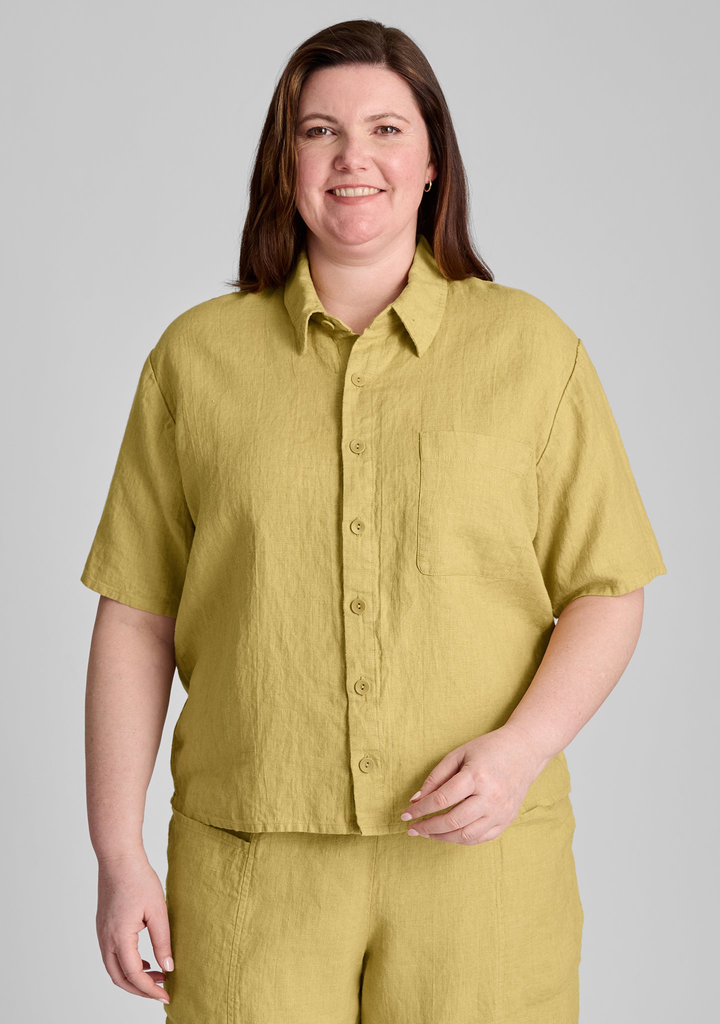 Premium Linen Button Down Shirt for Men & Women | Breathable & Comfortable Casual Wear | Perfect for Office, Travel & Summer Outfits