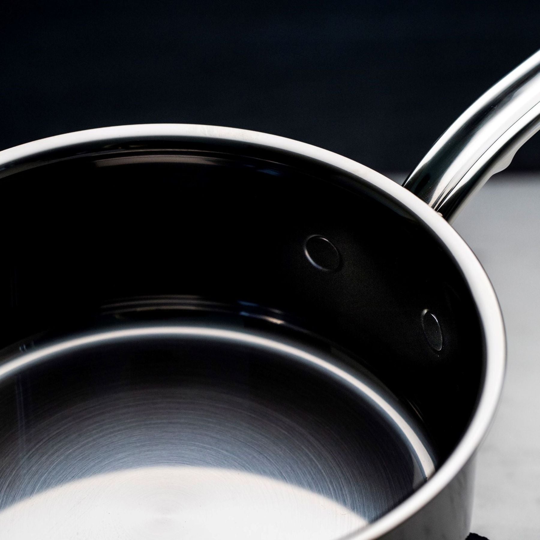 NanoBond 4 Quart Saucepan with Glass Lid - Premium Nonstick Cooking Pot for Pasta, Soup & Sauces | Ideal for Stovetop, Induction & Oven Use