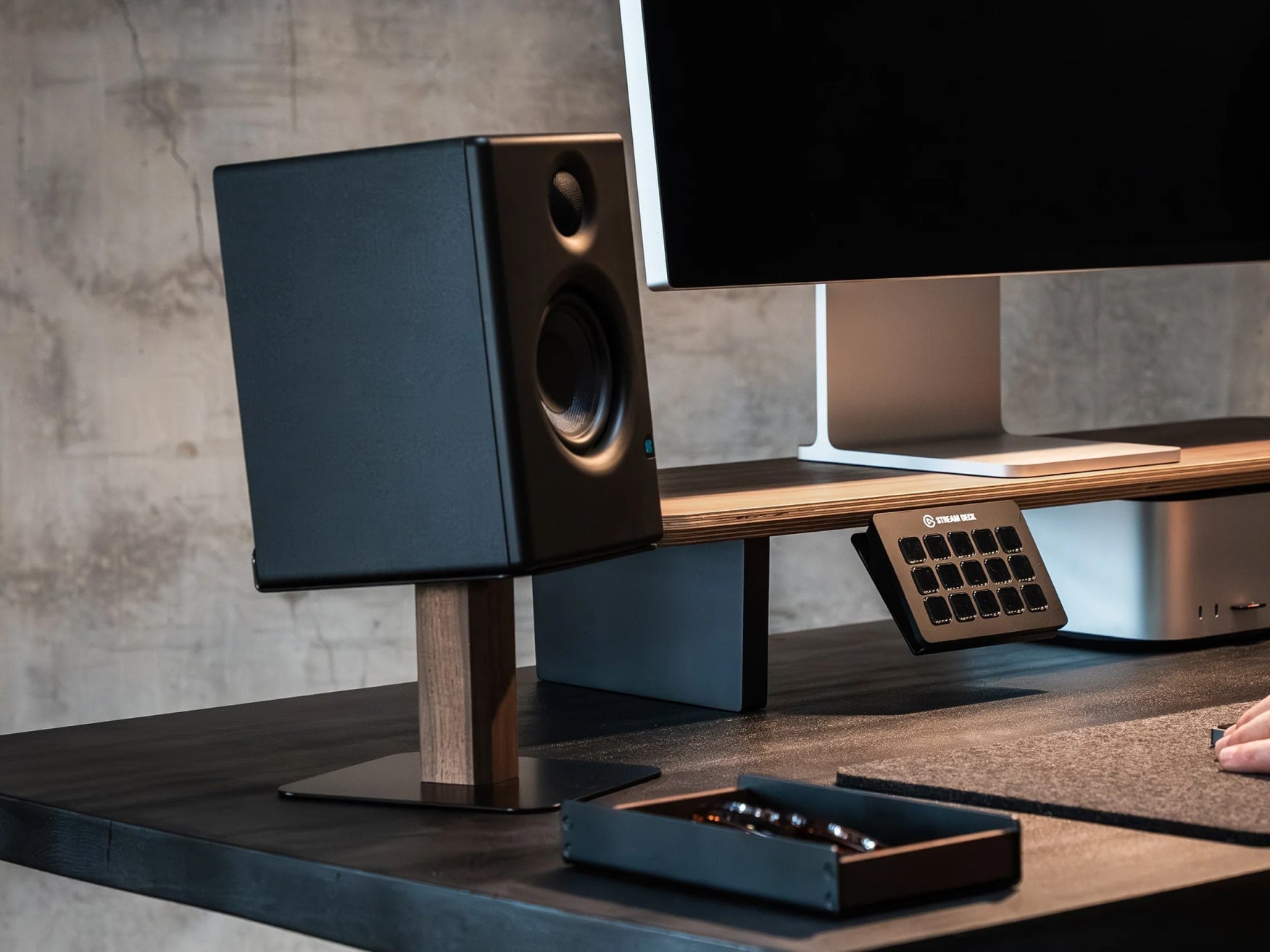 Adjustable Speaker Stands for Home Theater & Studio - Heavy Duty PA Speaker Mount with Universal Fit - Perfect for Bookshelf, Floor, and Monitor Speakers - Ideal for Home Audio, DJ Setup, and Live Performances