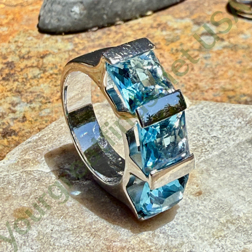 925 Sterling Silver Ring with Large Blue Cubic Zirconia - Size 7.5 | Elegant Jewelry for Women, Perfect for Weddings, Anniversaries & Special Occasions