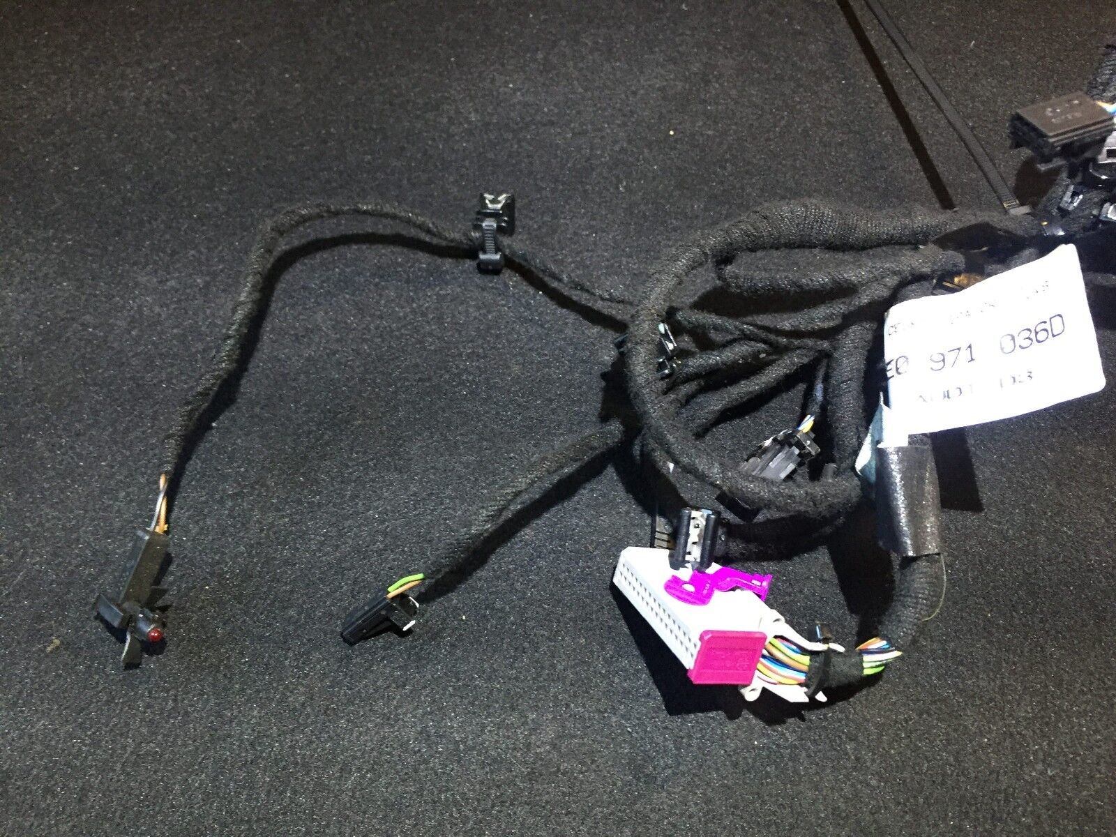 03 04 05 06 Audi A8 D3 Front Left Driver Side Door Wiring Harness 4E0971036 OEM Replacement - Perfect for Electrical Repairs & DIY Car Maintenance