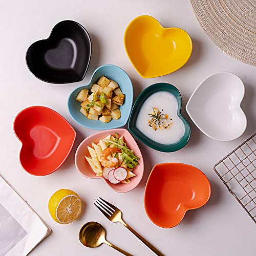 Heart-Shaped Porcelain Ramekin Bowls Set of 4 - Matte Finish Souffle Dishes, Creme Brulee Cups, Baking Bowls for Desserts & Side Dishes - Perfect for Home Baking, Restaurant Use & Gift Giving