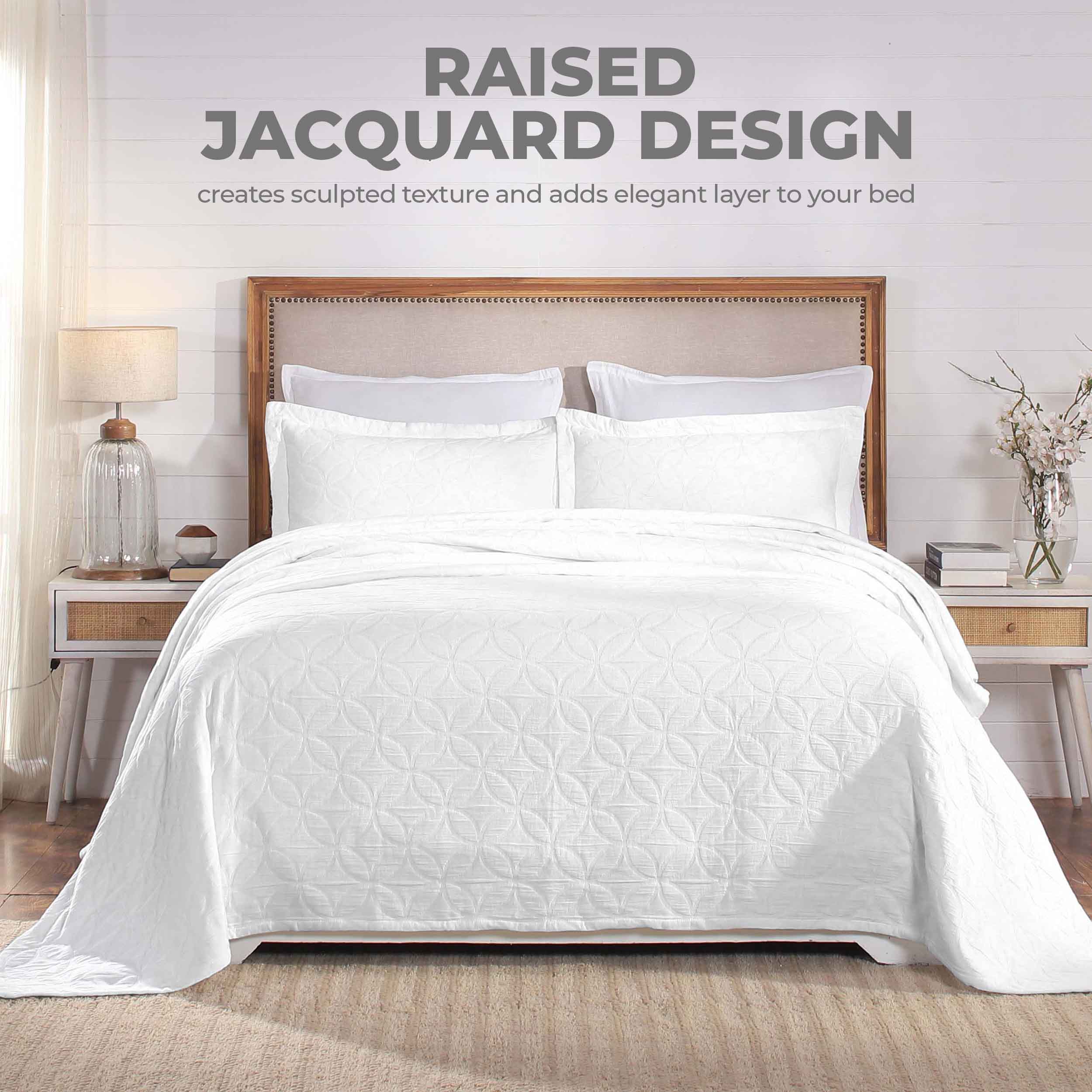 Serenity Cotton Matelasse Celtic Circle Airy Bedspread Set - Queen Size Lightweight Quilted Coverlet with All-Over Embroidery for Bedroom Decor, Guest Room & Cozy Home Styling