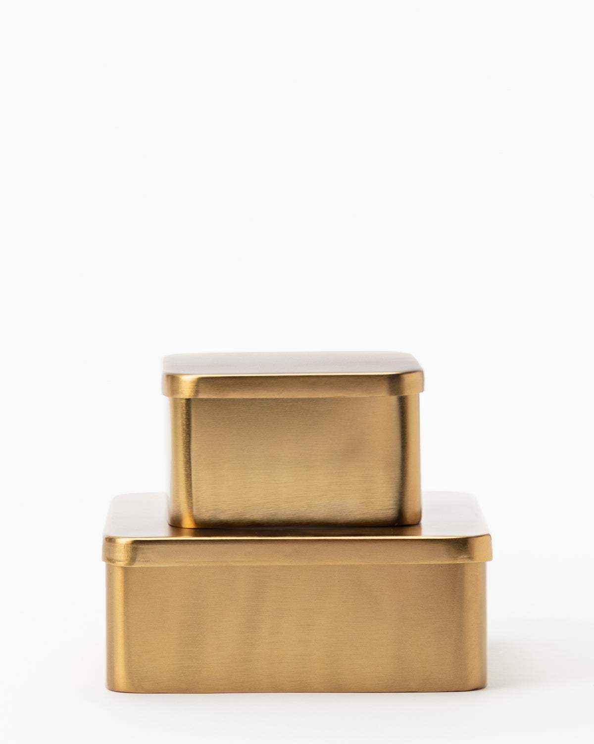 Vintage Style Oswald Metal Box - Decorative Storage Tin for Home, Office & Gift Giving | Rustic Aesthetic Organizer for Jewelry, Keepsakes & Small Items
