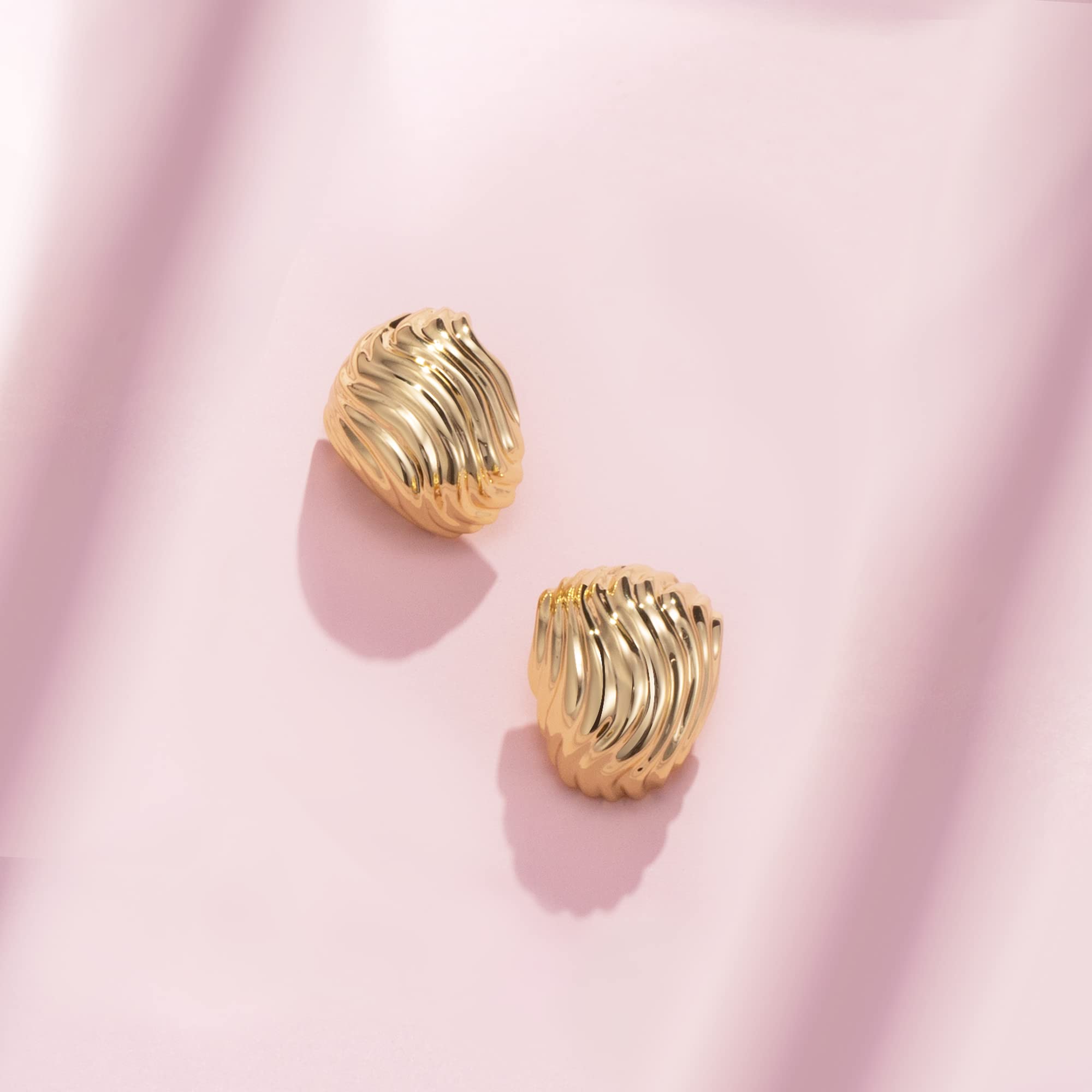 **Chunky Gold Statement Earrings for Women - Hypoallergenic 925 Sterling Silver Drop Studs, Trendy Wavy Button Earrings - Perfect Gift for Women & Girls - Ideal for Parties, Weddings & Everyday Wear**