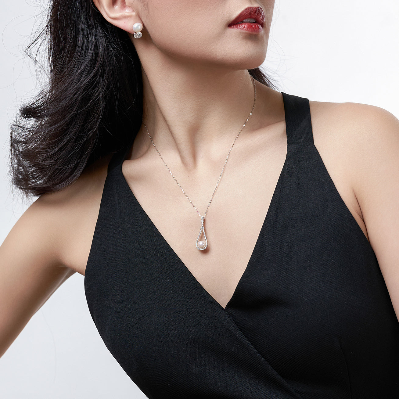 18K Solid Gold Freshwater Pearl Necklace KN00175 - Elegant Jewelry Gift for Women, Bridal Party, Anniversary & Special Occasions