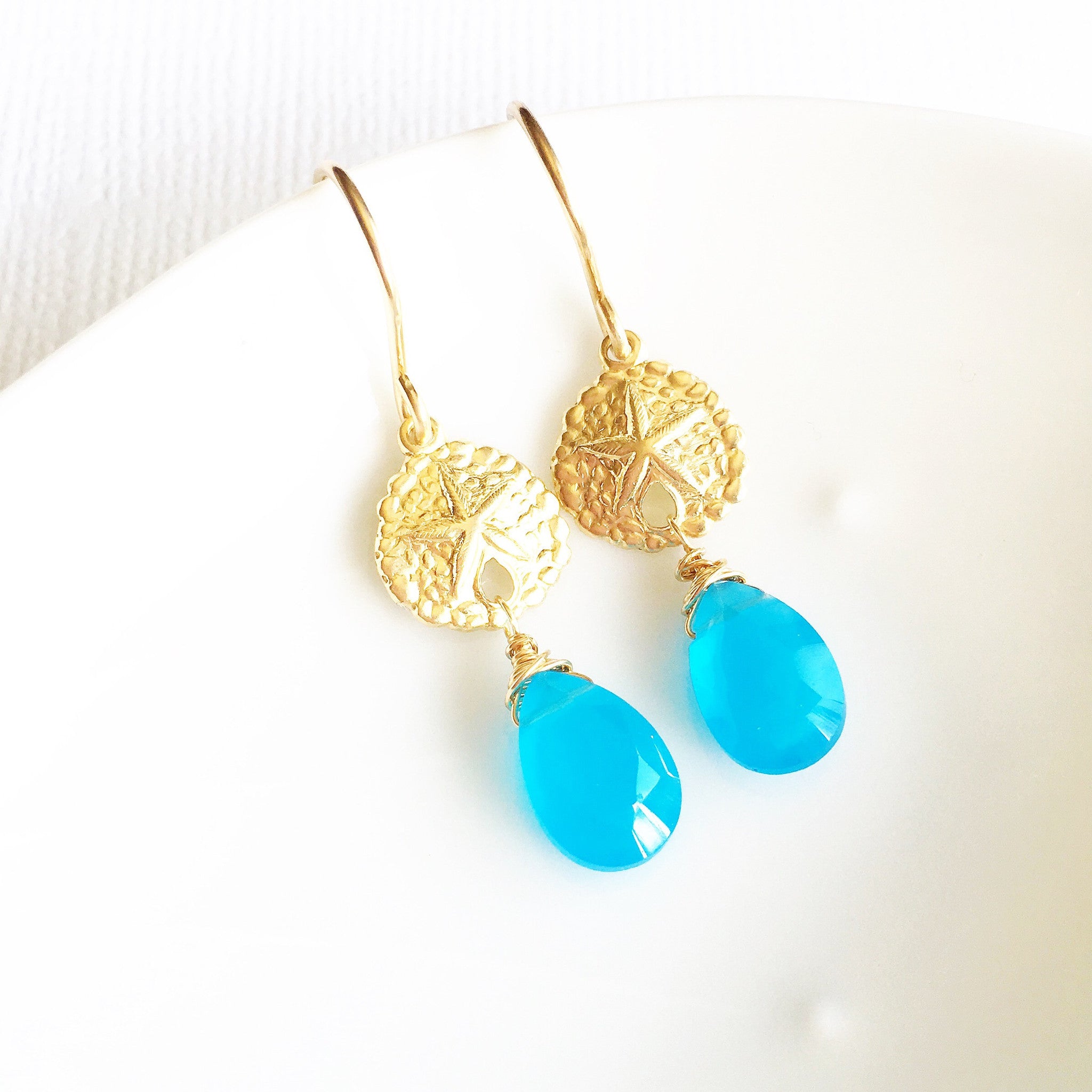 Evee E292 Elegant Dangle Earrings for Women - Perfect for Parties, Weddings & Everyday Wear