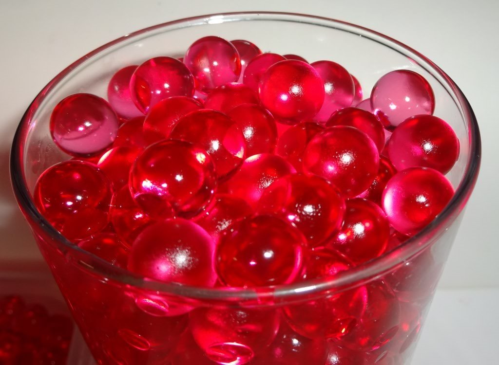 Deco Water Beads - Vibrant Vase Filler & Wedding Centerpiece, DIY Candle Holders, Home Decor & Sensory Play (Red) | Perfect for Weddings, Parties, and Relaxation Therapy