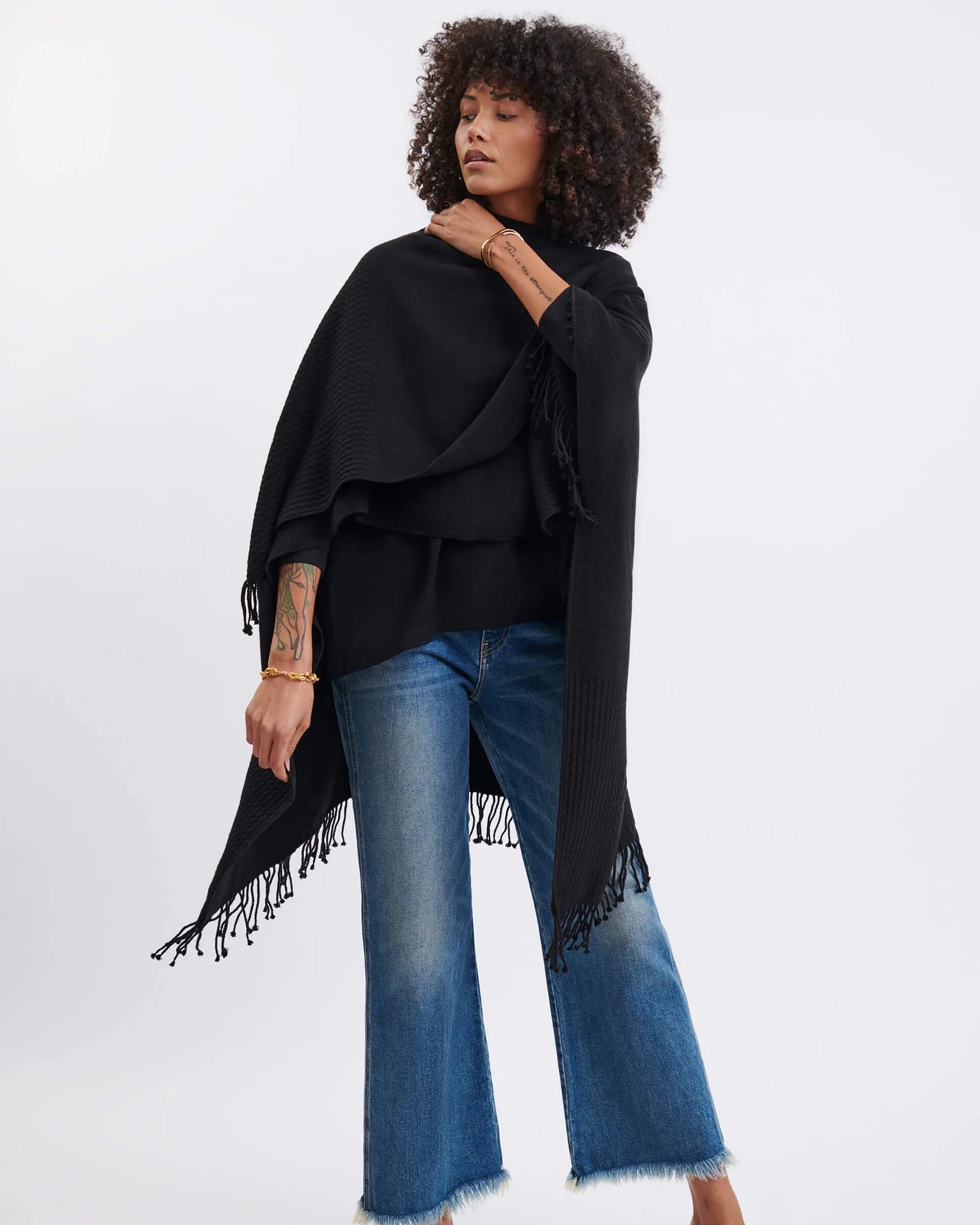 Classic Travel Wrap Collection - Soft & Warm Shawl for Women - Perfect for Airplanes, Office & Cozy Evenings