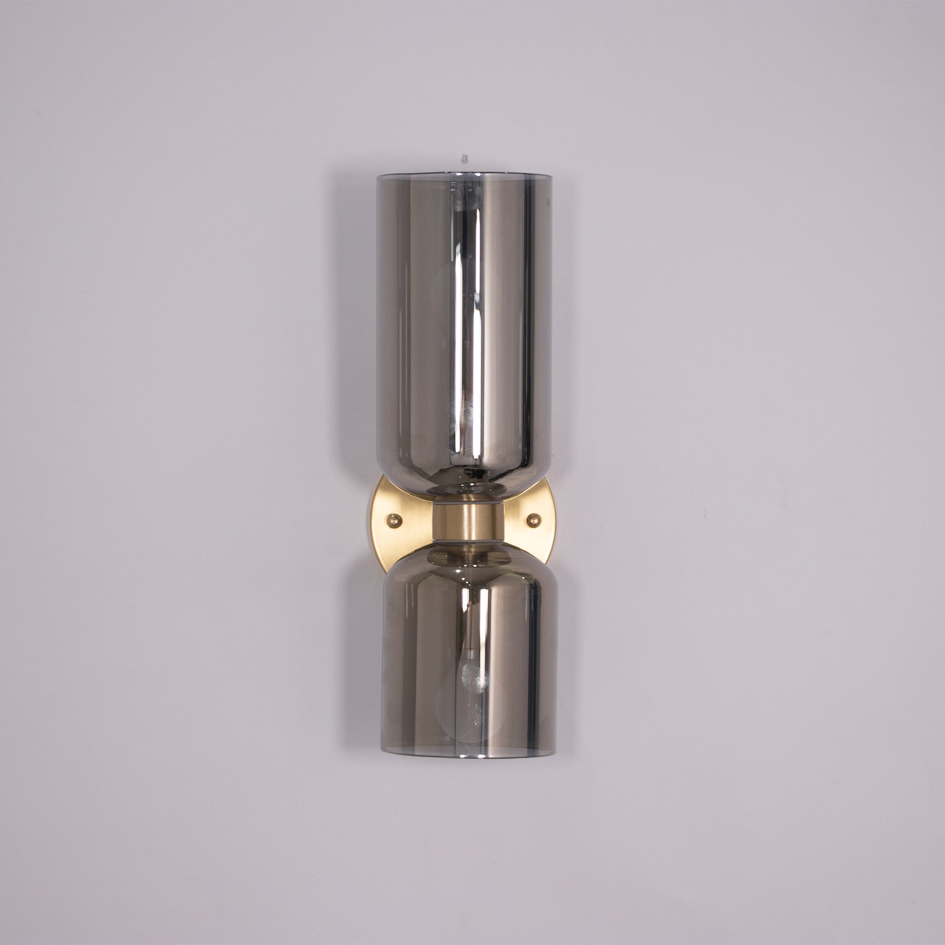 Edie Wall Lamp - Modern LED Sconce Light for Bedroom, Living Room & Hallway - Dimmable Plug-in Wall Light Fixture with Adjustable Arm - Perfect for Reading, Decor & Ambient Lighting