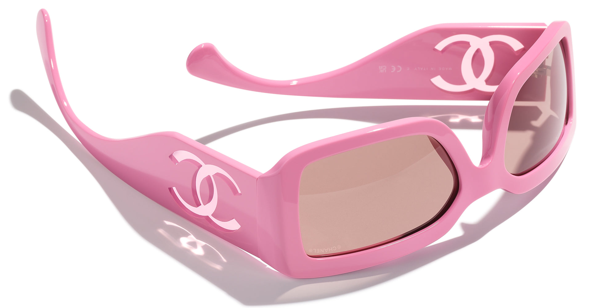 Chanel 5526 Sunglasses - Luxury Designer Shades for Women - UV Protection & Stylish Fashion Accessory - Perfect for Beach, Driving & Outdoor Activities