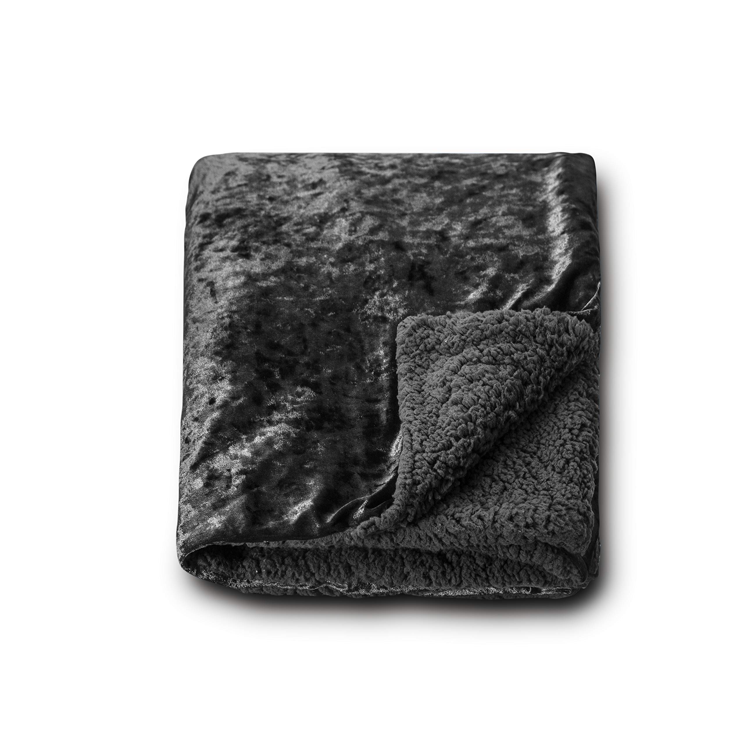Luxurious Reversible Crushed Velvet & Sherpa Throw Blanket for Couch, Sofa & Bed - Soft Cozy Grey Blanket for Winter, Home Decor, Gift & Movie Nights