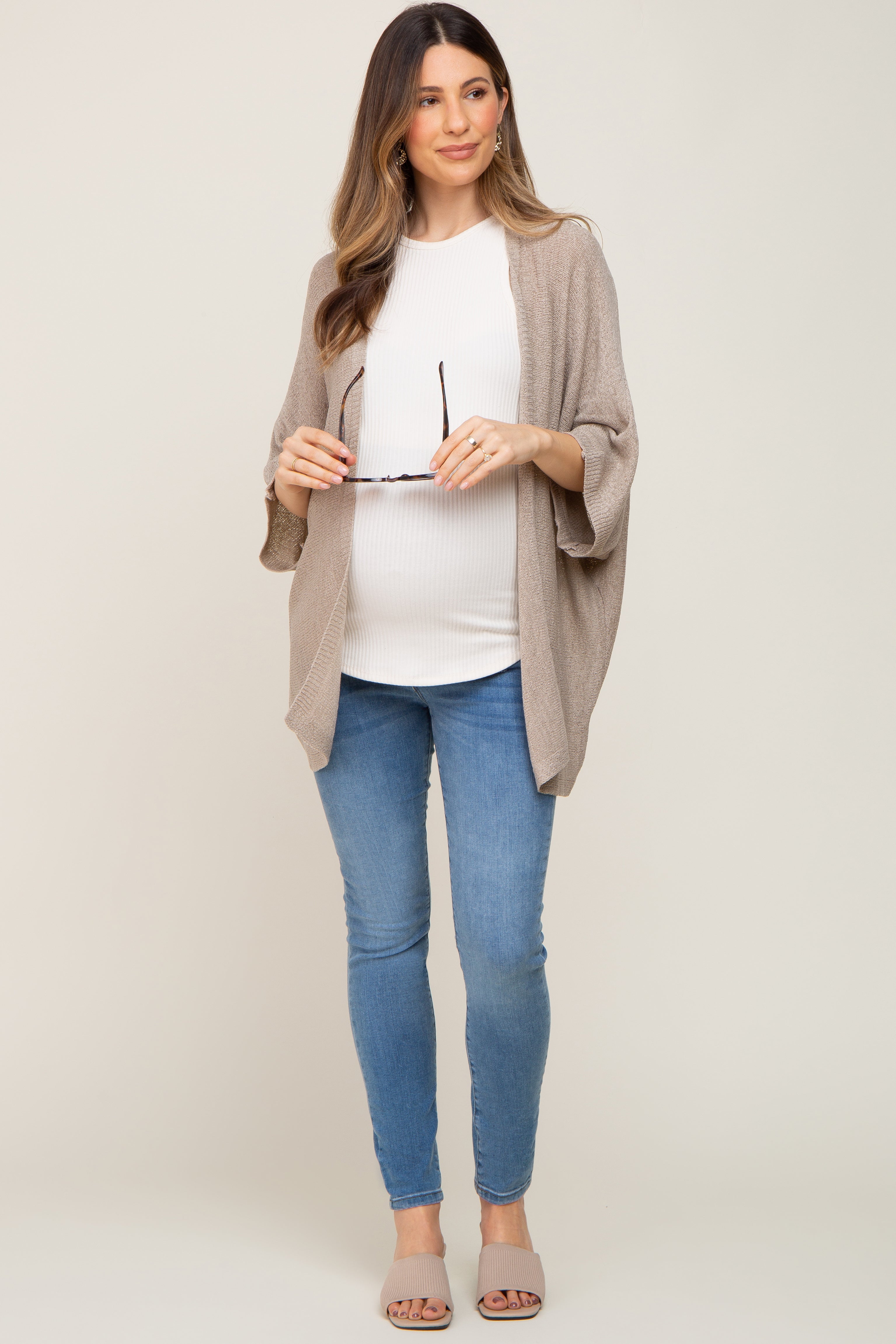 Beige Dolman Short Sleeve Maternity Cardigan for Pregnant Women - Soft Nursing Sweater for Breastfeeding & Pregnancy Comfort - Perfect for Casual Wear, Office & Maternity Photos