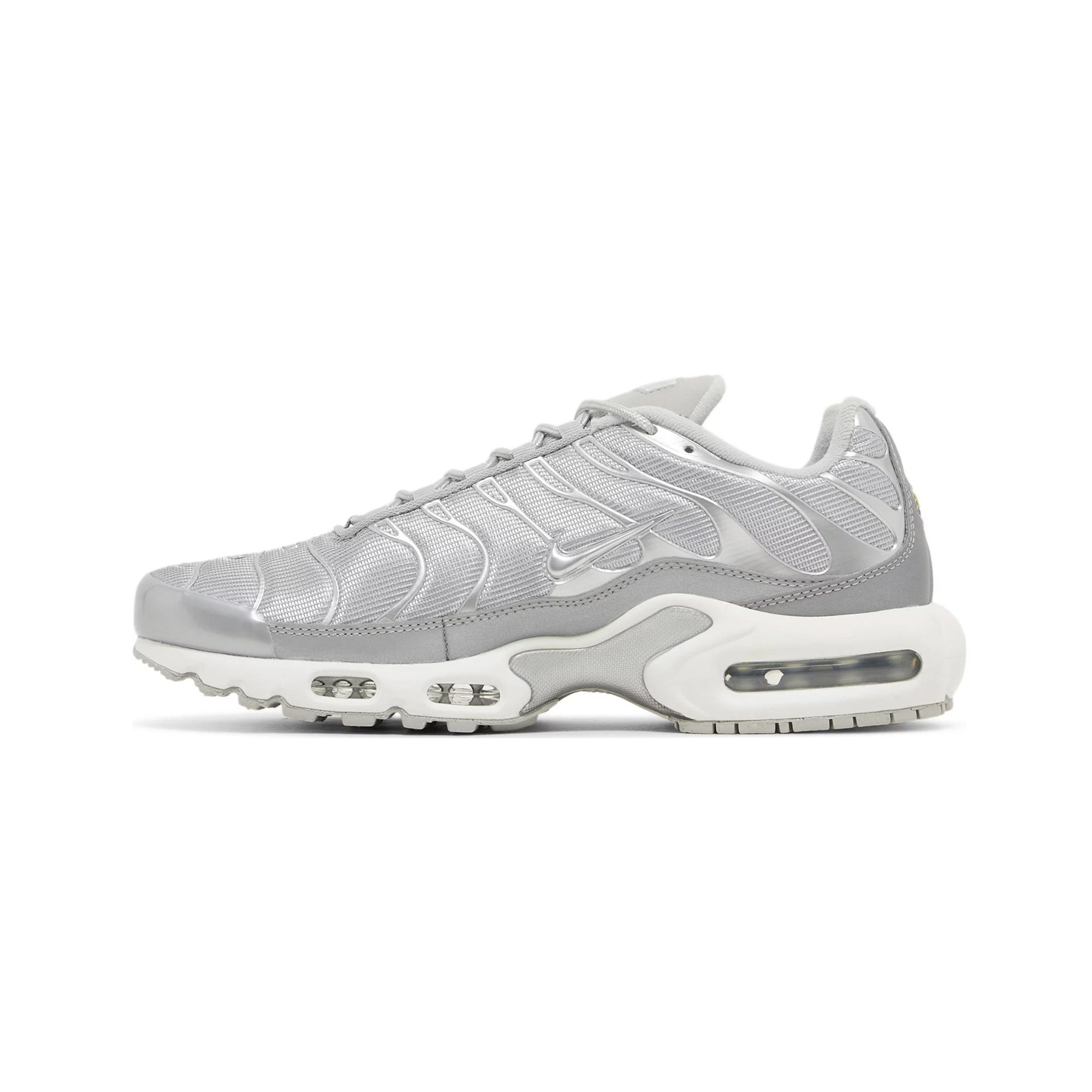 Nike Air Max TN Plus 'Metallic Silver' Men's Running Shoes 2023 - Lightweight Cushioned Sneakers for Jogging, Gym Workouts & Street Style Fashion
