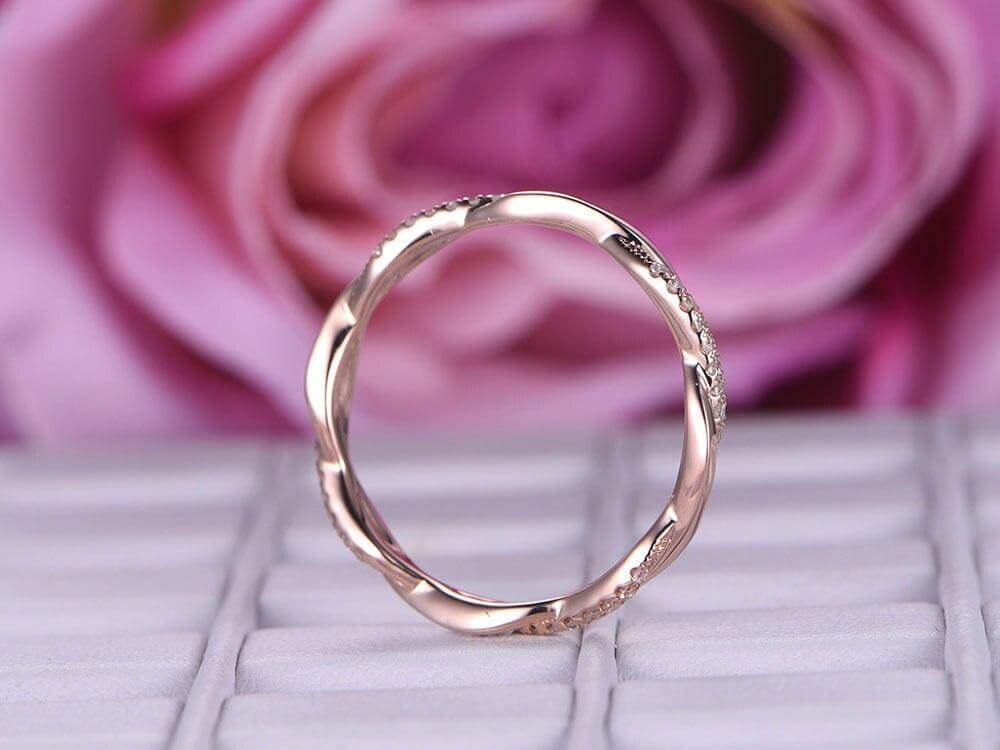 0.50 Carat Moissanite Diamond Wedding Band - Stackable Twisted Anniversary Ring in 18k Gold Plating - Perfect for Bridal Sets, Engagement Rings & Special Occasion Jewelry Gifts