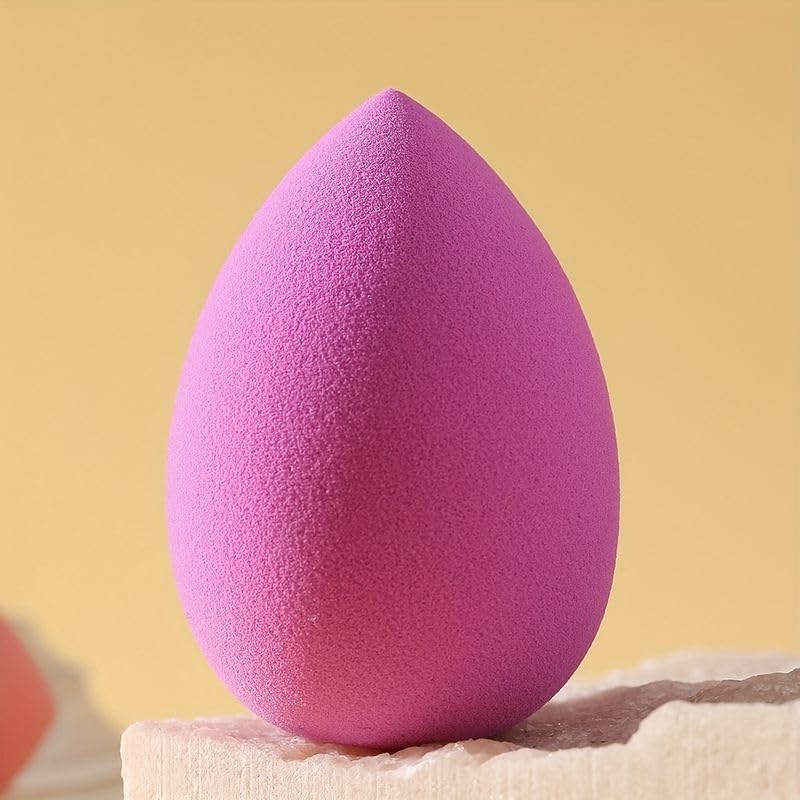 Premium Small Makeup Blender Sponge - Pack of 1 for Flawless Foundation & Concealer Application - Perfect for Travel & Everyday Makeup Routine