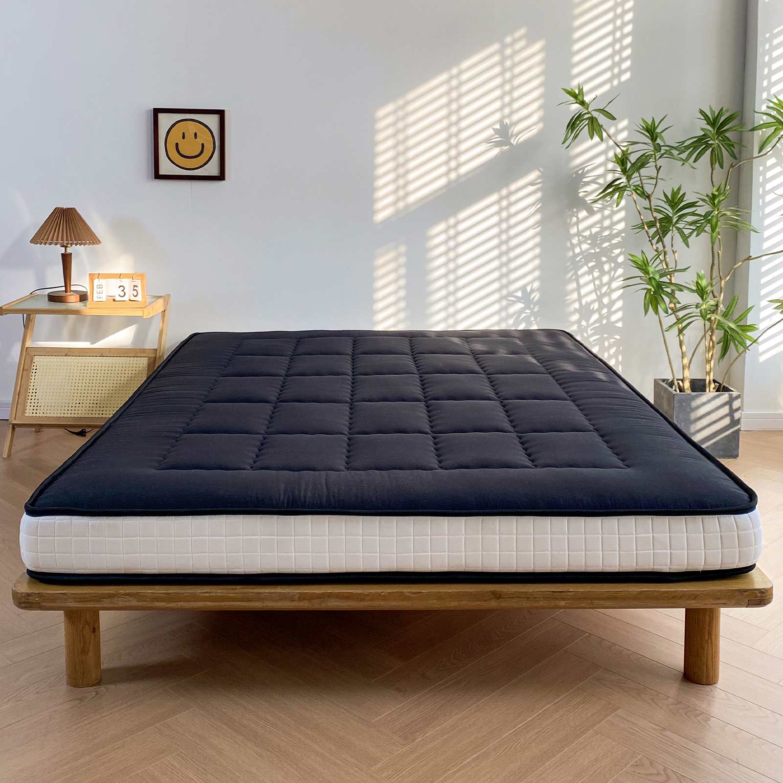 MAXYOYO 6-Inch Extra Thick Japanese Futon Mattress - Premium Diamond Quilted Floor Bed for Bedroom & Guest Room - Black - Perfect for Small Spaces, Studio Apartments & Minimalist Home Decor