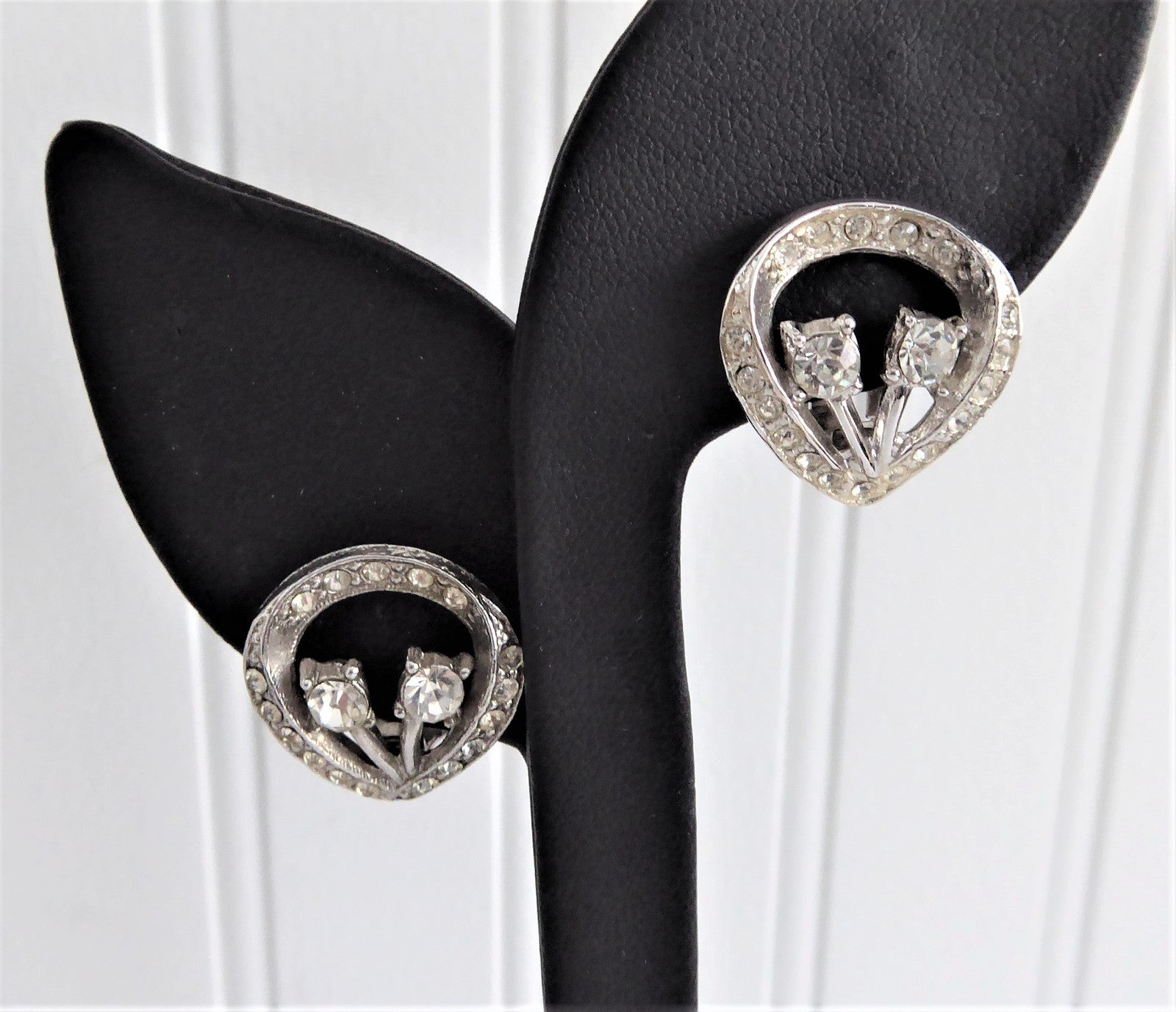 Vintage 1950s Retro Rhinestone Semi-Heart Clip-On Earrings - Mid Century Jewelry for Women, Perfect for Parties, Weddings & Special Occasions
