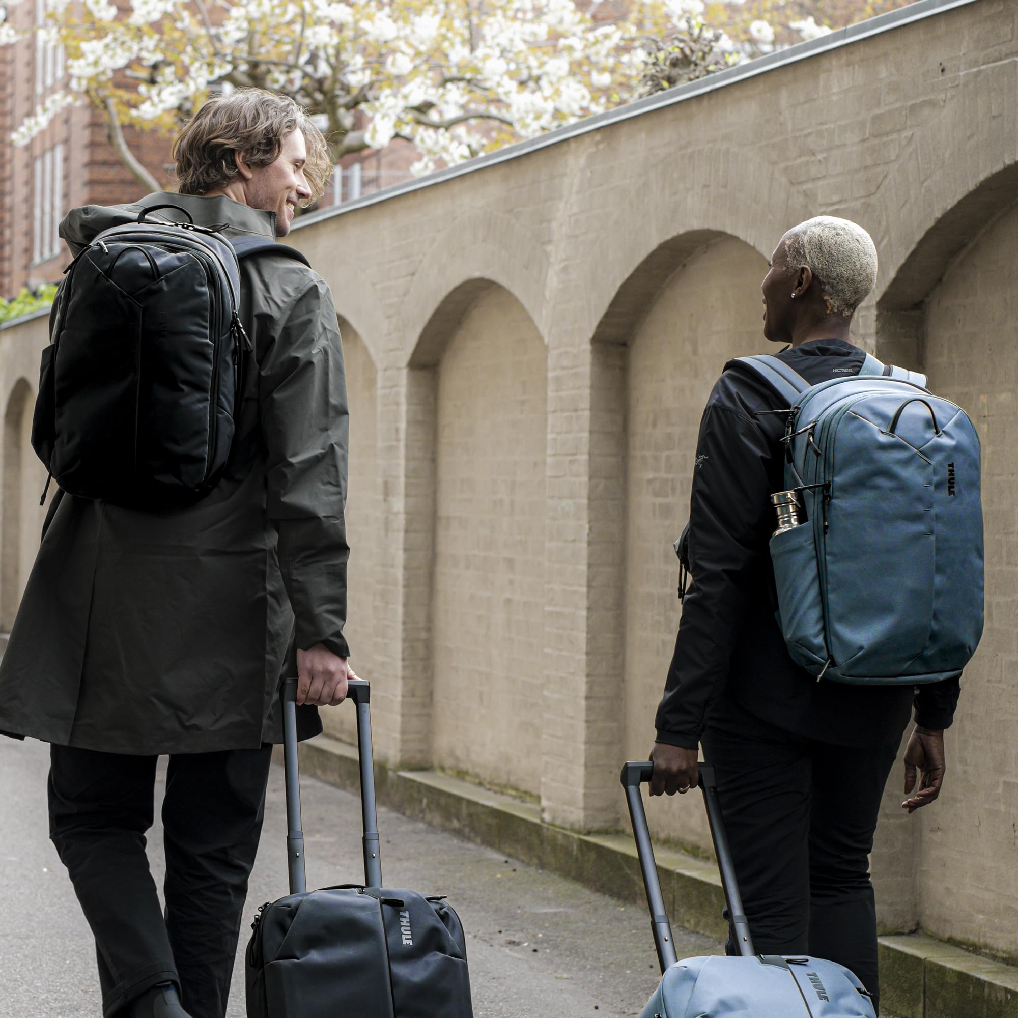 Thule Aion Backpack - Durable Waterproof Laptop Backpack for Travel & Commuting - 28L Capacity with Padded Laptop Compartment - Perfect for Work, School & Outdoor Adventures