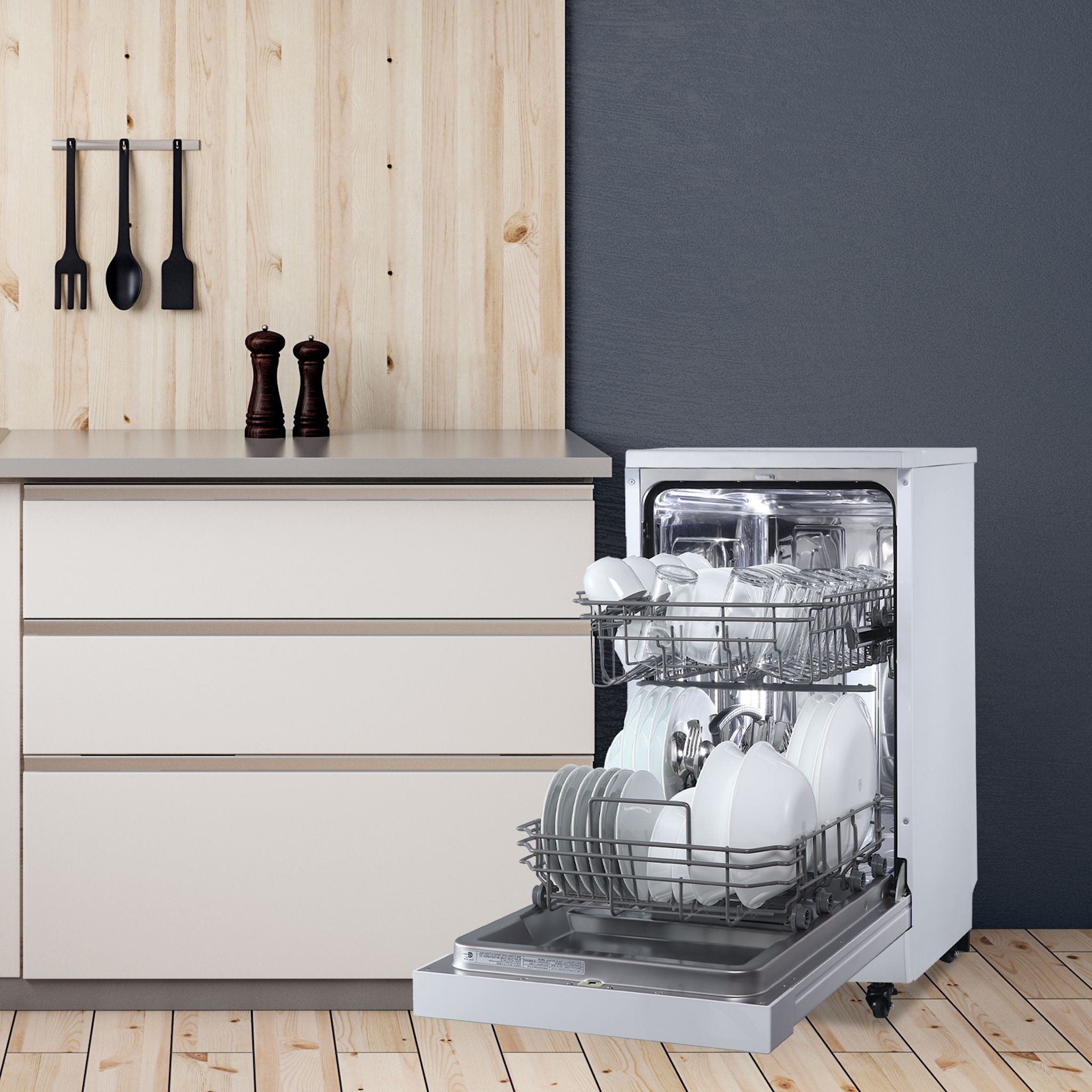 Danby Portable Dishwasher Countertop with 6 Place Settings, Energy Star Certified - White (DDW1805EWP) for Apartments, RVs & Small Kitchens