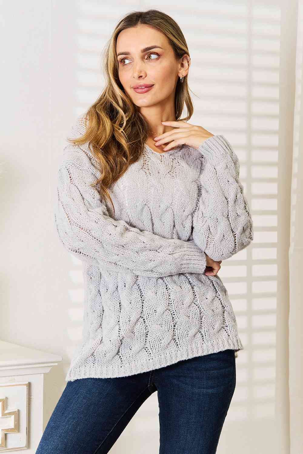 Cozy Light Gray Cable Knit Hooded Sweater for Women - Winter Warm Pullover Casual Outfit for Fall & Winter Fashion