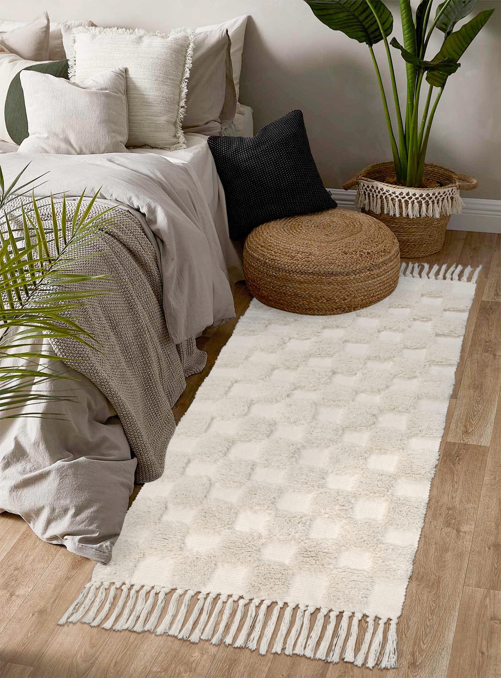 Lanffia Boho Checkered Tufted Rug - 2x5 Runner Rug Beige Washable with Tassels | Farmhouse Floor Carpet for Kitchen, Bathroom, Laundry, Bedroom & Living Room | Perfect for Hallways, Doorways & Cozy Home Decor