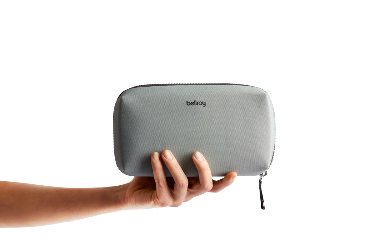 Bellroy Tech Kit - Premium Travel Organizer for Cables, Chargers & Accessories | Perfect for Business Trips, Commuting & Daily Use