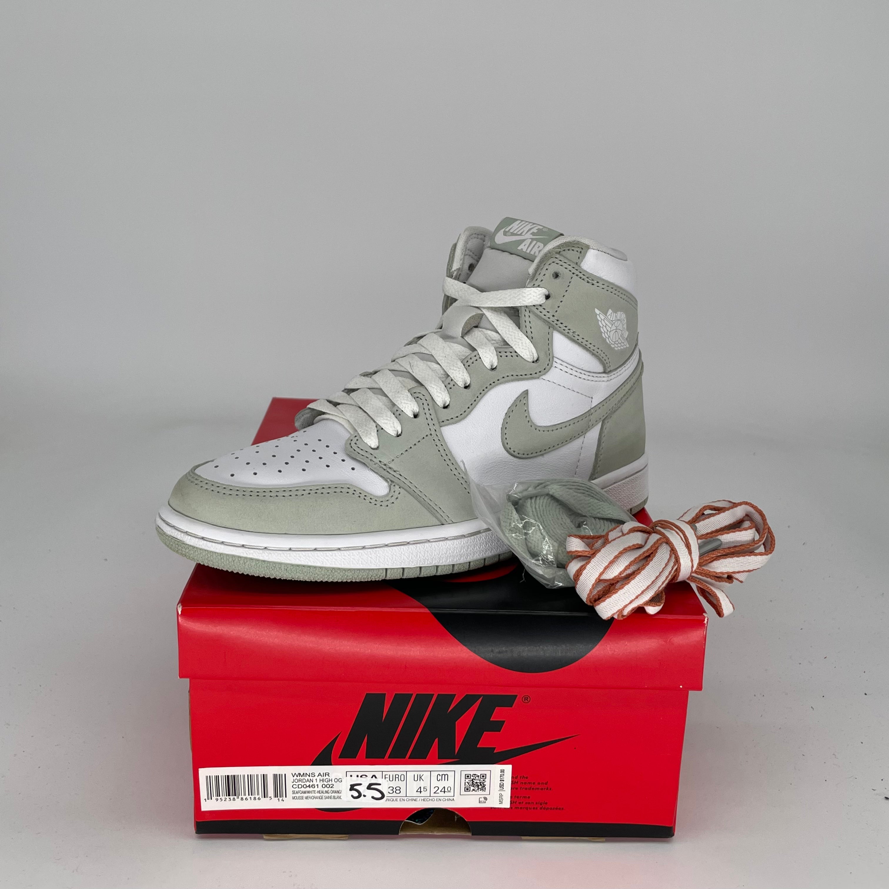 AIR JORDAN 1 SEAFOAM Women's Sneakers Size 5.5/7W - Retro Basketball Shoes CD0461-002 | Stylish Casual Wear & Gym Training Footwear