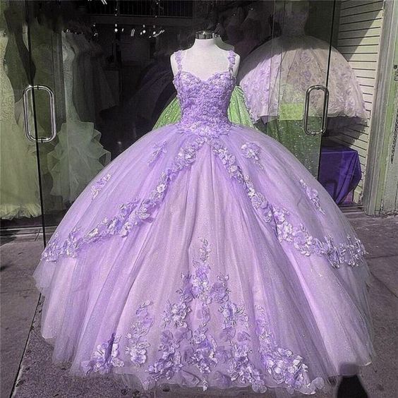 Princess 3D Floral Lavender Quinceañera Dress 2025 | Elegant Lace Ball Gown for Sweet 16 Party | Perfect for Quinceañera, Debutante Ball & Formal Occasions