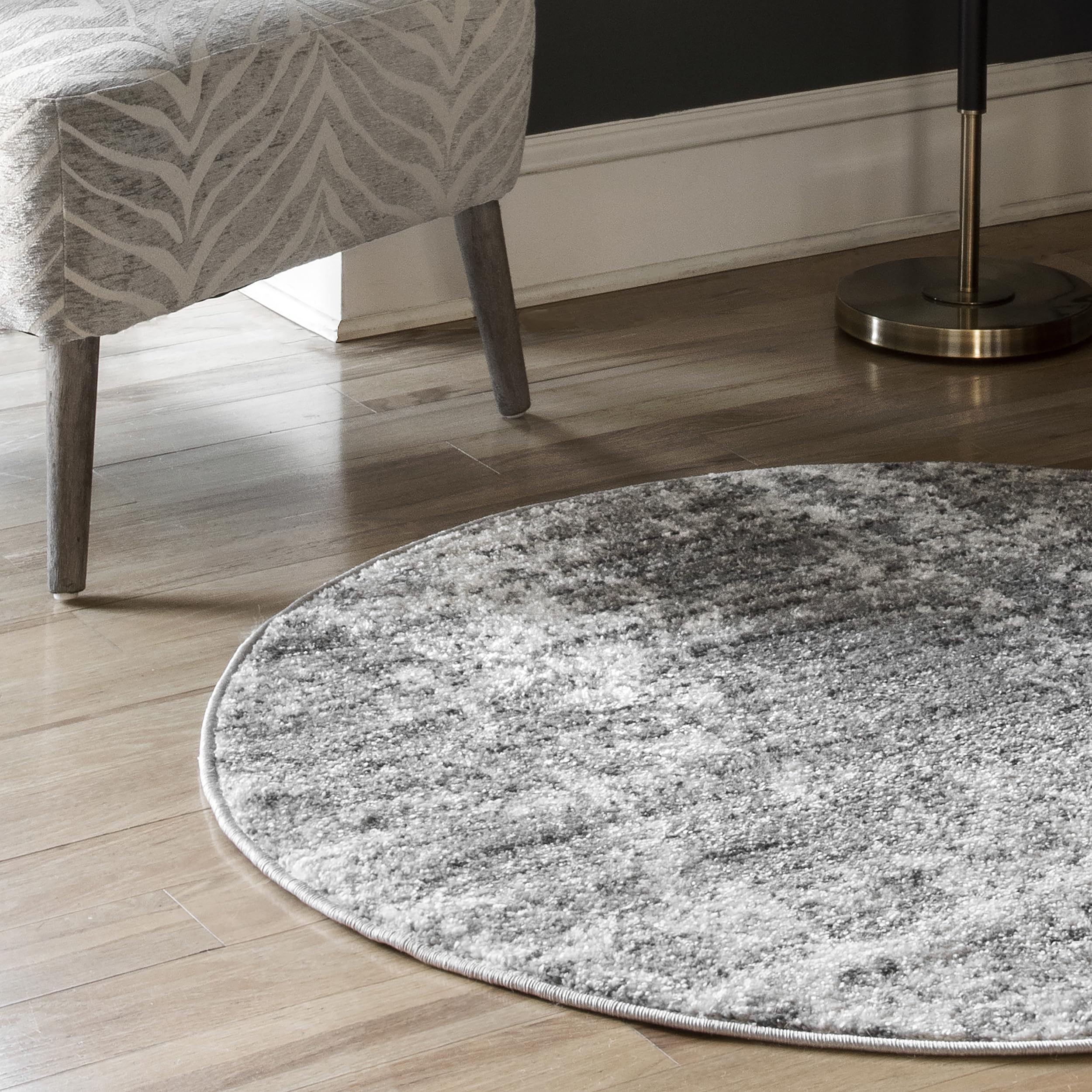 nuLOOM Deedra Modern Abstract Round Area Rug - 5' Grey Ivory Contemporary Rug for Living Room, Bedroom, Dining Room & Kitchen | Soft Floor Covering for Home Decor & Cozy Spaces