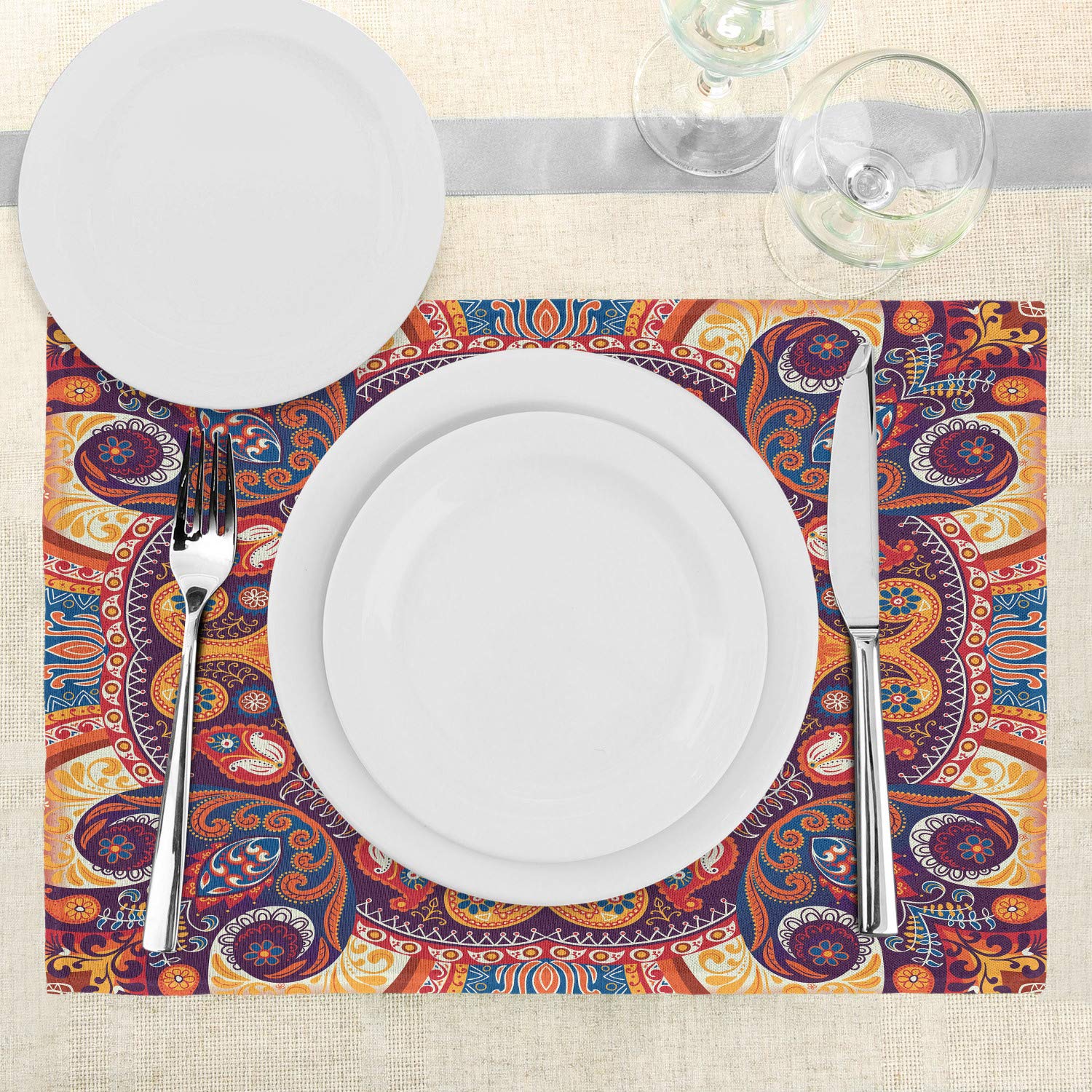 Ambesonne Paisley Placemats Set of 4 - Floral Leaf Ornamental Rug Pattern Washable Fabric Place Mats for Dining Table & Kitchen Decor - Perfect for Holiday Dinners, Parties & Everyday Use