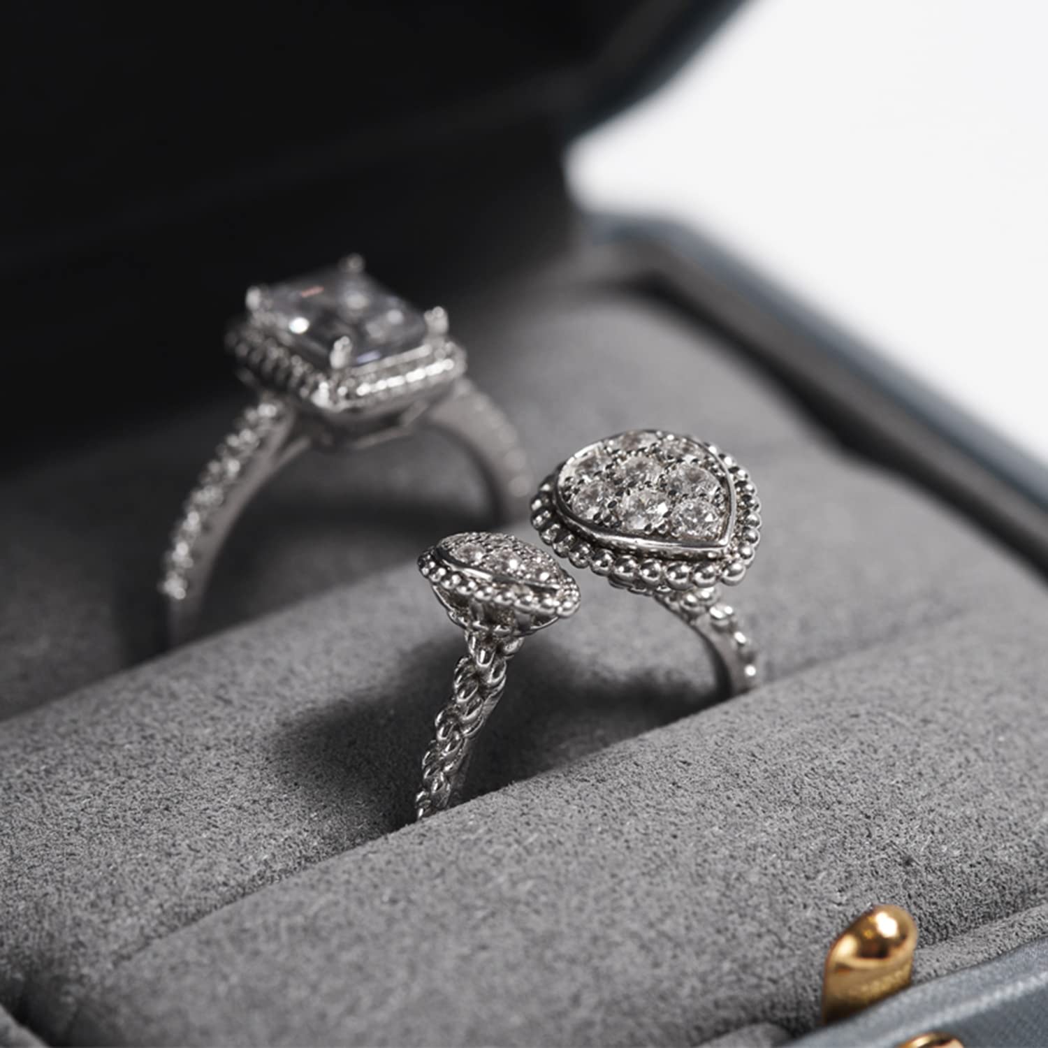 Premium PU Leather Dual Ring Box - Wedding Proposal Engagement Ring Holder Gift Case for Couples - Perfect for Ceremonies, Anniversaries & Romantic Surprises