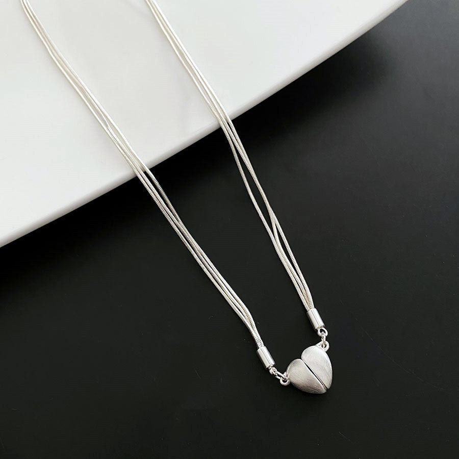 Y2K Multistrand Magnetic Heart Choker Necklace | Trendy Layered Magnetic Closure Choker | Perfect for Valentine's Day, Date Night & 90s Retro Outfits
