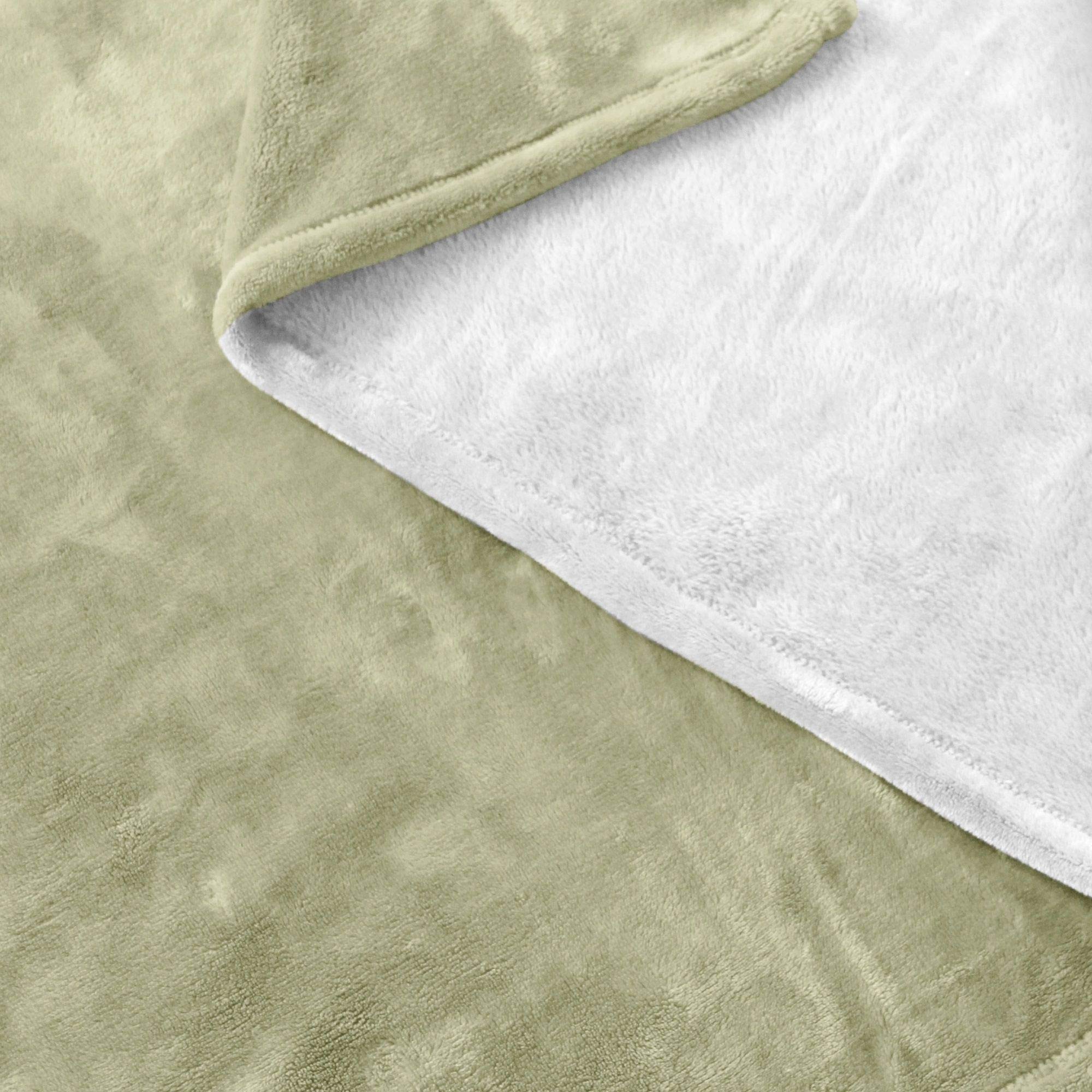 School Bus Driver Fleece Blanket - Reversible Super Soft Throw for Bed & Couch - 60x50 Inch Pastel Yellow Blanket - Perfect for Teachers, Drivers & School Staff Gifts