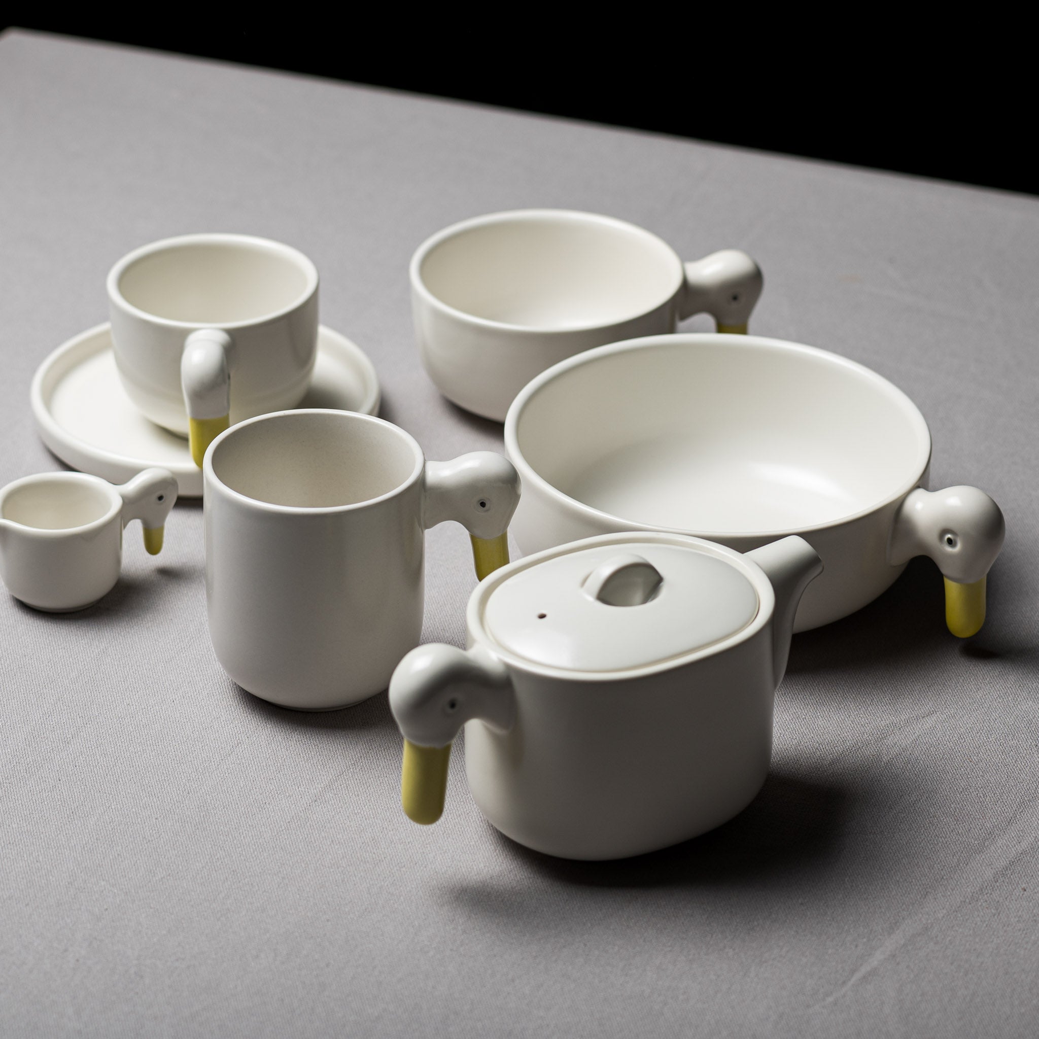 Premium Japanese Ceramic Duck Cream Pitcher - Elegant Milk Jug for Coffee & Tea | Perfect for Breakfast, Afternoon Tea & Cafe Style Serving