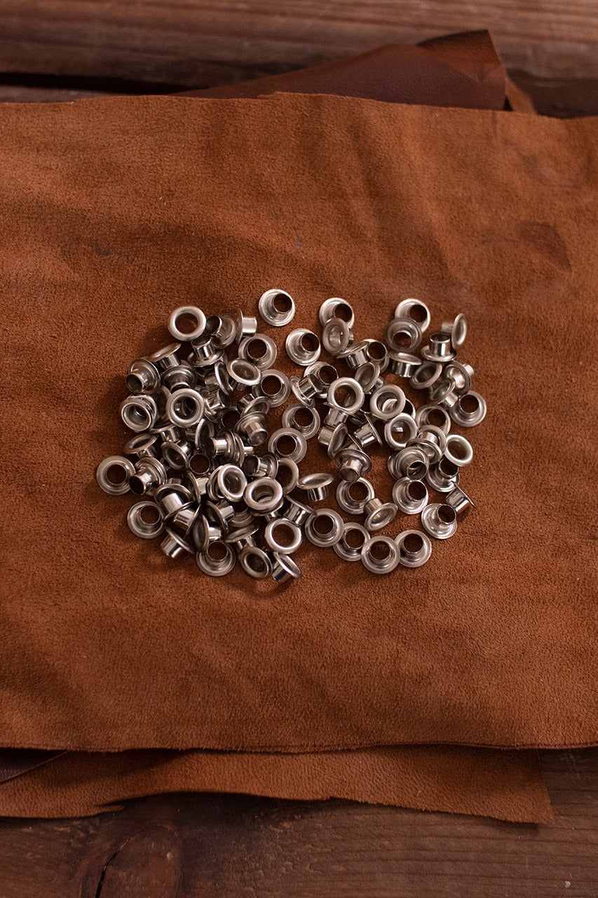5.5mm Eyelet Shaft 4.6mm Length 9.6mm Width Iron Nickel Metal Fastener for Leather Craft, DIY Projects & Shoe Repair