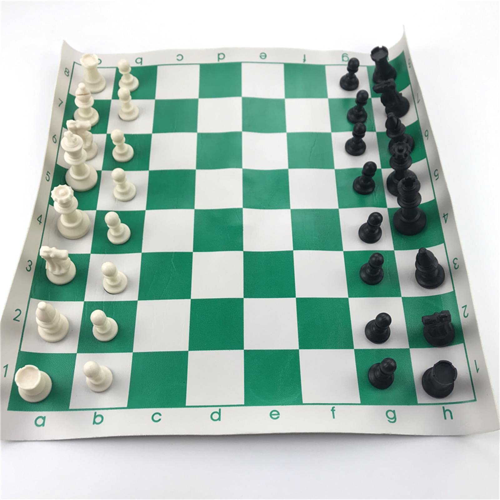 国际标准便携式塑料象棋套装 - 专业比赛级国王象棋与棋盘，适合家庭娱乐、朋友聚会及旅行休闲