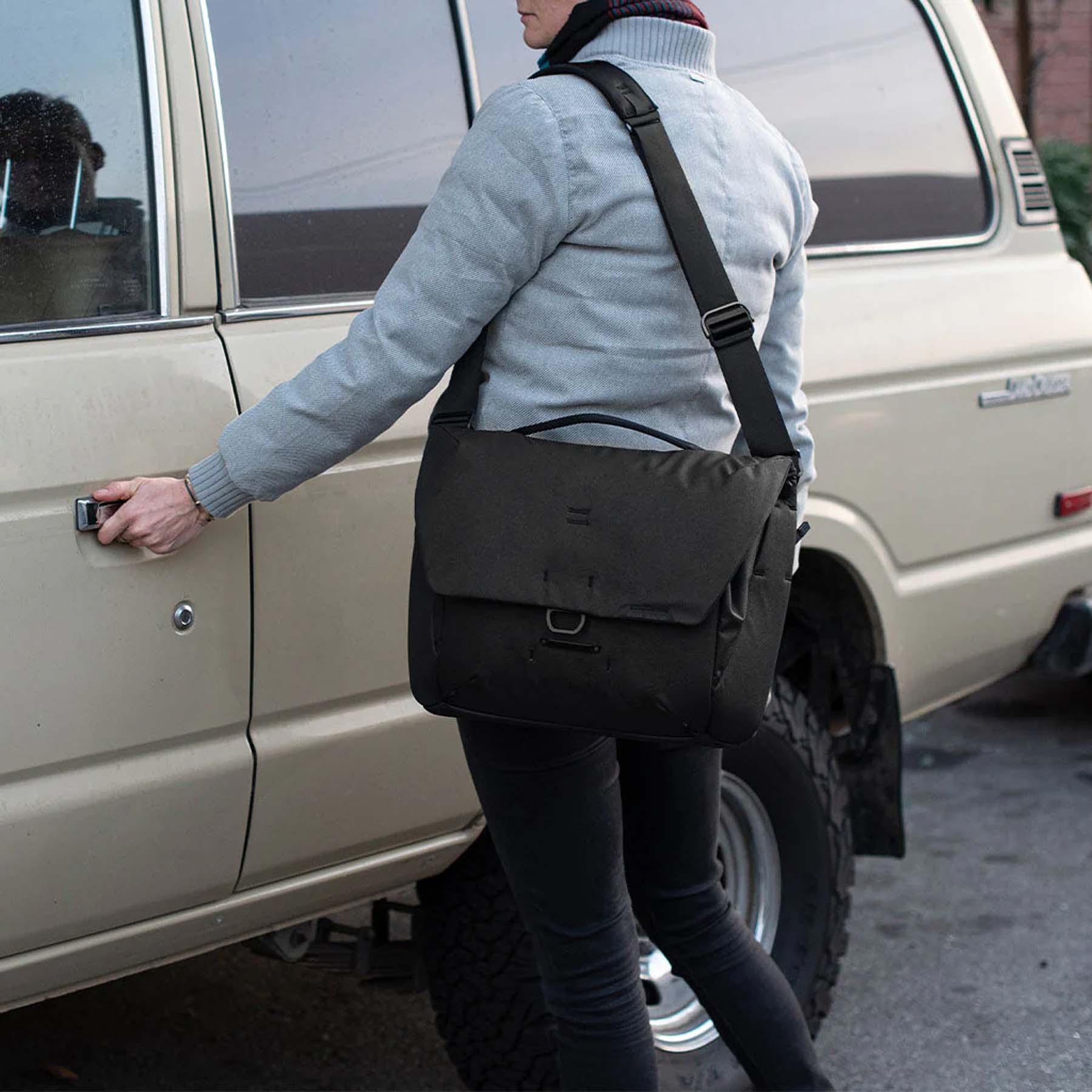 Peak Design Everyday Messenger Bag 13L - Durable Camera & Laptop Backpack for Photographers & Commuters - Perfect for Travel, Work & Daily Use