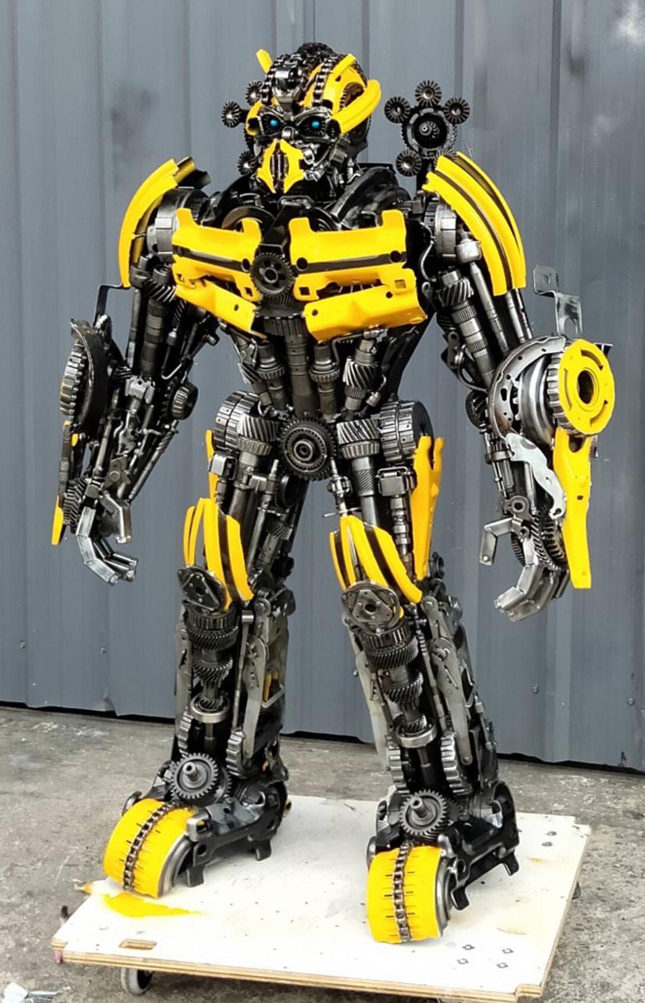 55 Bumblebee Inspired Recycled Metal Wall Art Sculpture - Handmade Eco-Friendly Home Decor for Living Room, Bedroom & Office