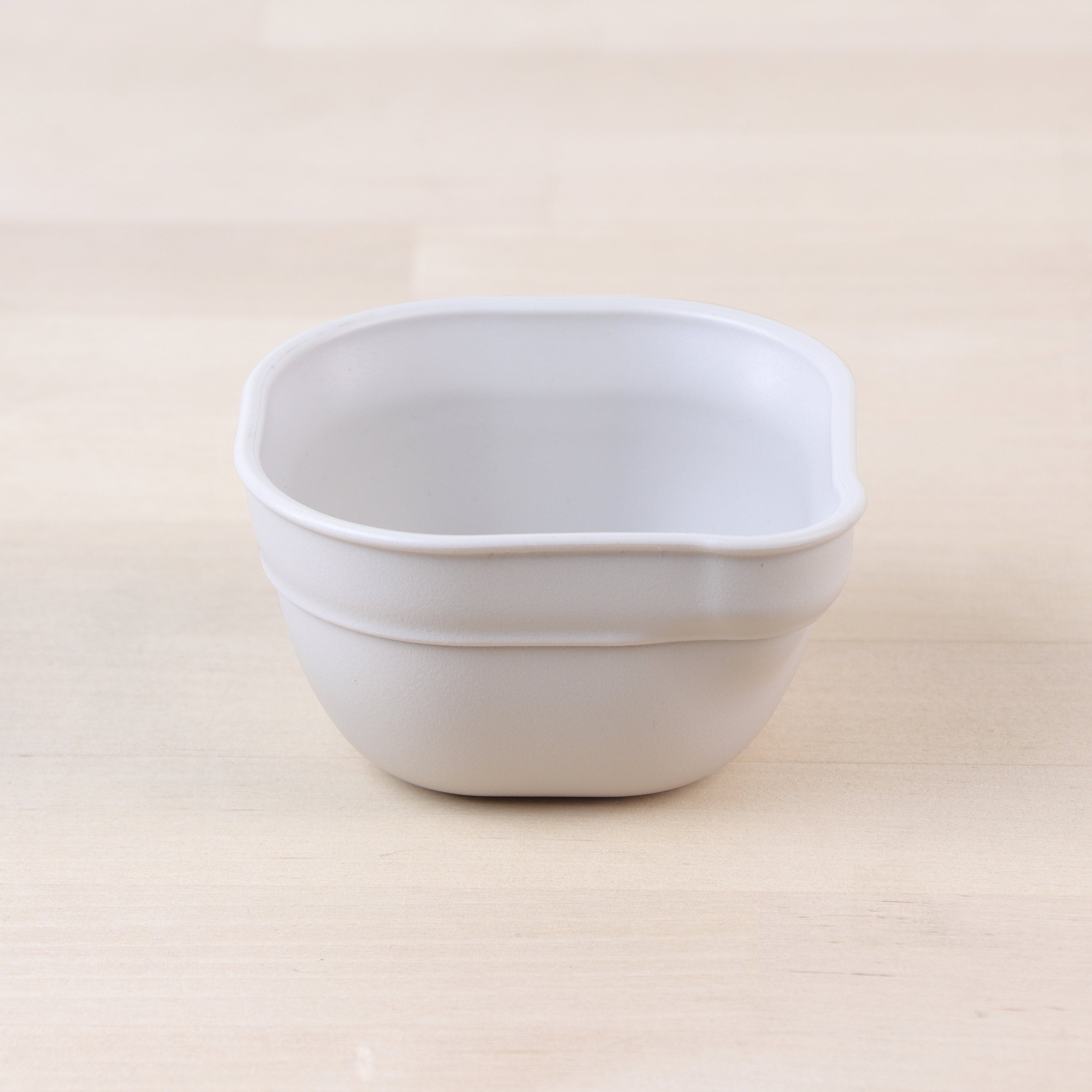 Re Play Dip n' Pour Bowls - BPA-Free Silicone Serving Bowls for Snacks, Dips & Sauces - Perfect for Parties, Picnics & Family Gatherings