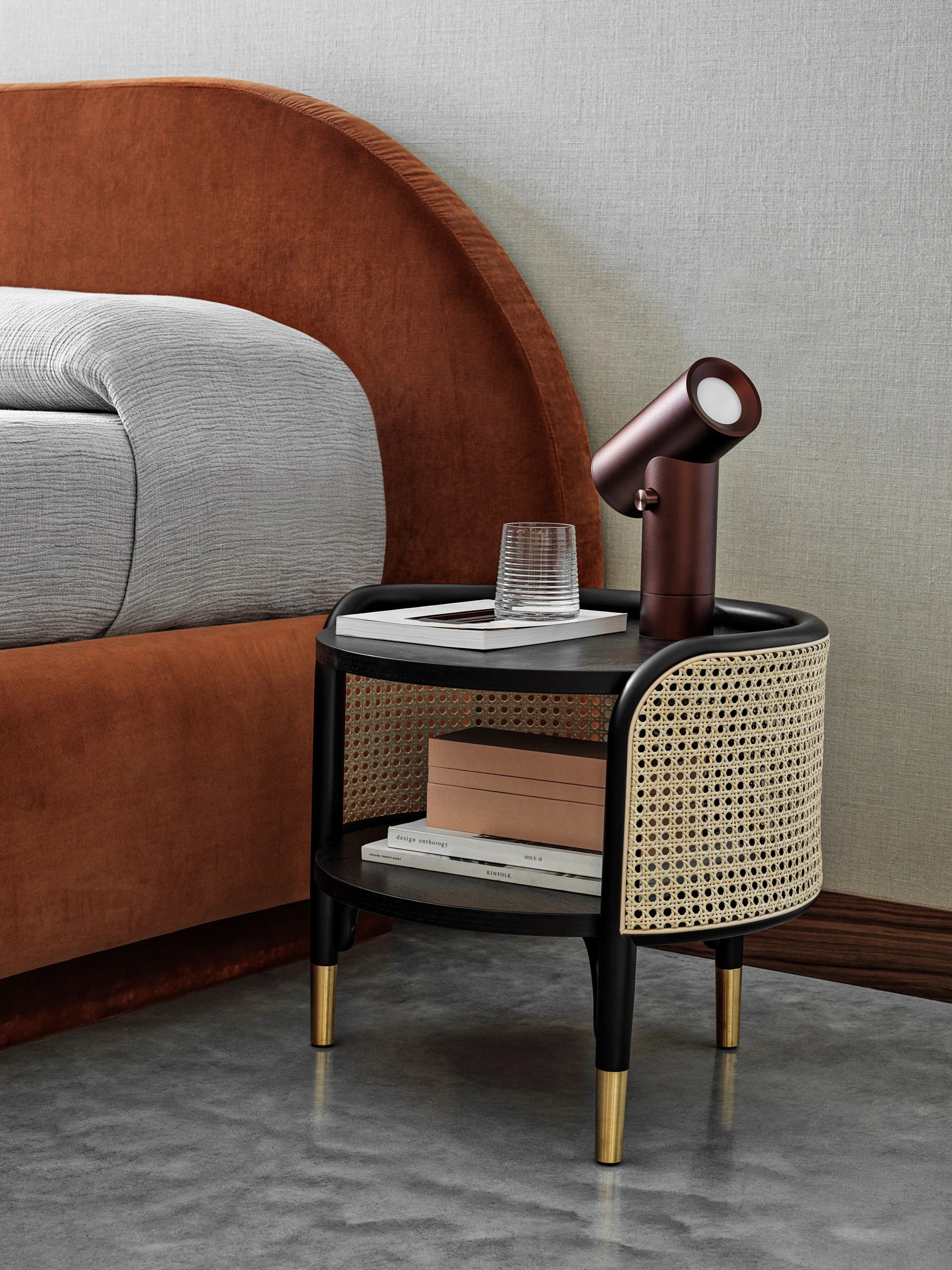 Modern MOS Side Table by GTV - Minimalist Nightstand & Bedside Table for Living Room, Bedroom, Office - Perfect for Small Spaces & Home Decor