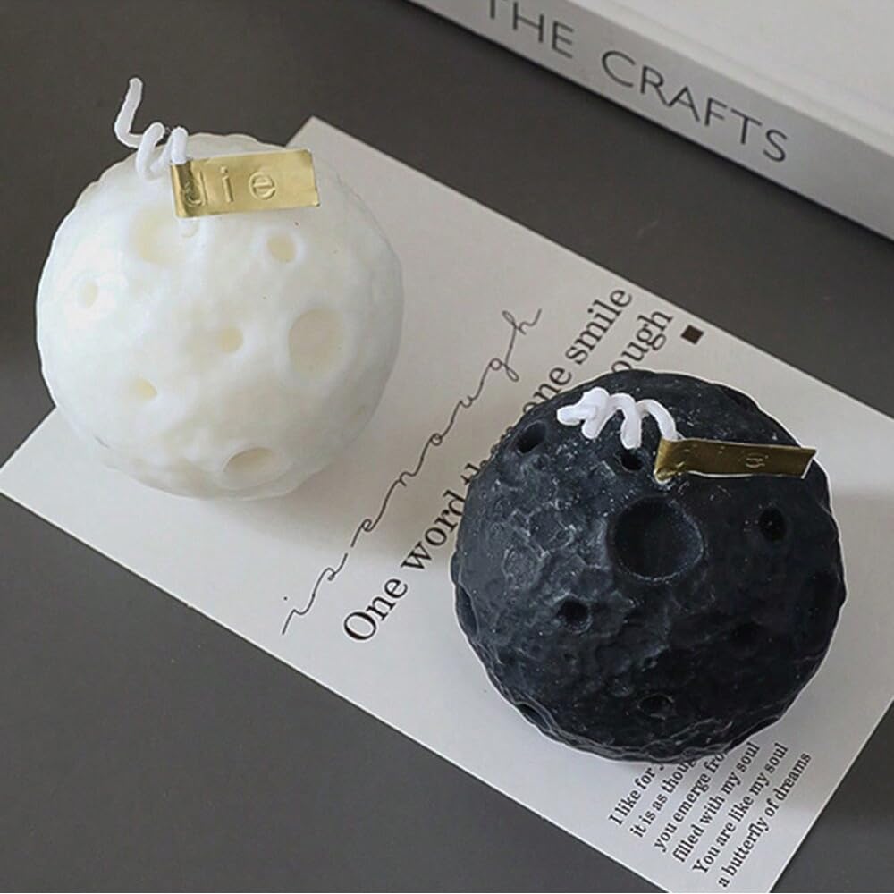 Moon Round Shape Scented Candle - Aromatherapy Home Decor Gift Set (White) | Perfect for Christmas Party Decorations, Relaxing Bathroom Ambiance & Cozy Bedroom Lighting