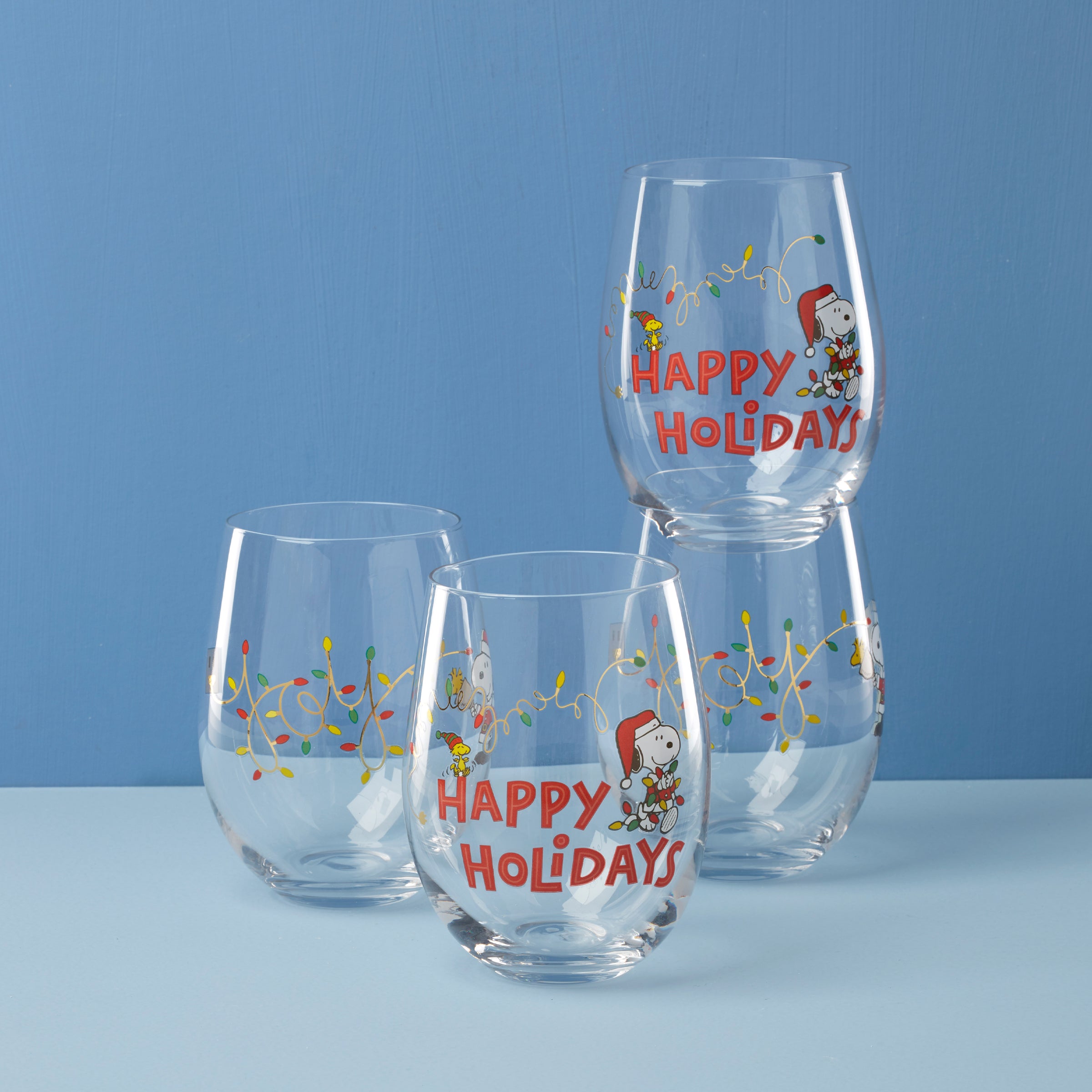 Snoopy Christmas Glass Tumblers Set of 4 - 16oz Insulated Cups for Hot & Cold Drinks - Perfect for Holiday Parties, Gifts & Winter Celebrations