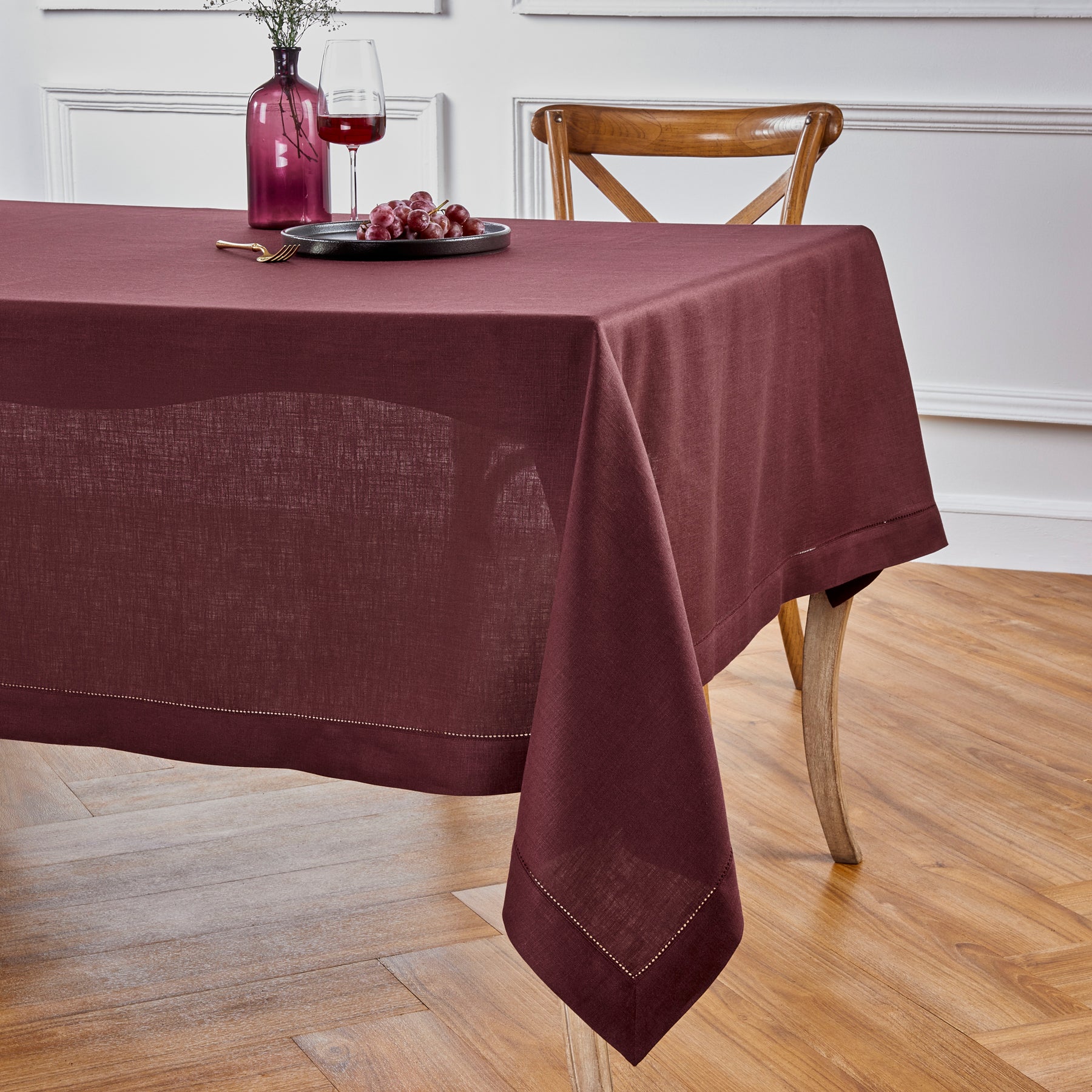 Elegant Classic Hemstitch Tablecloth - Premium Cotton Linen Table Cover for Dining Room, Wedding, Party & Special Occasions